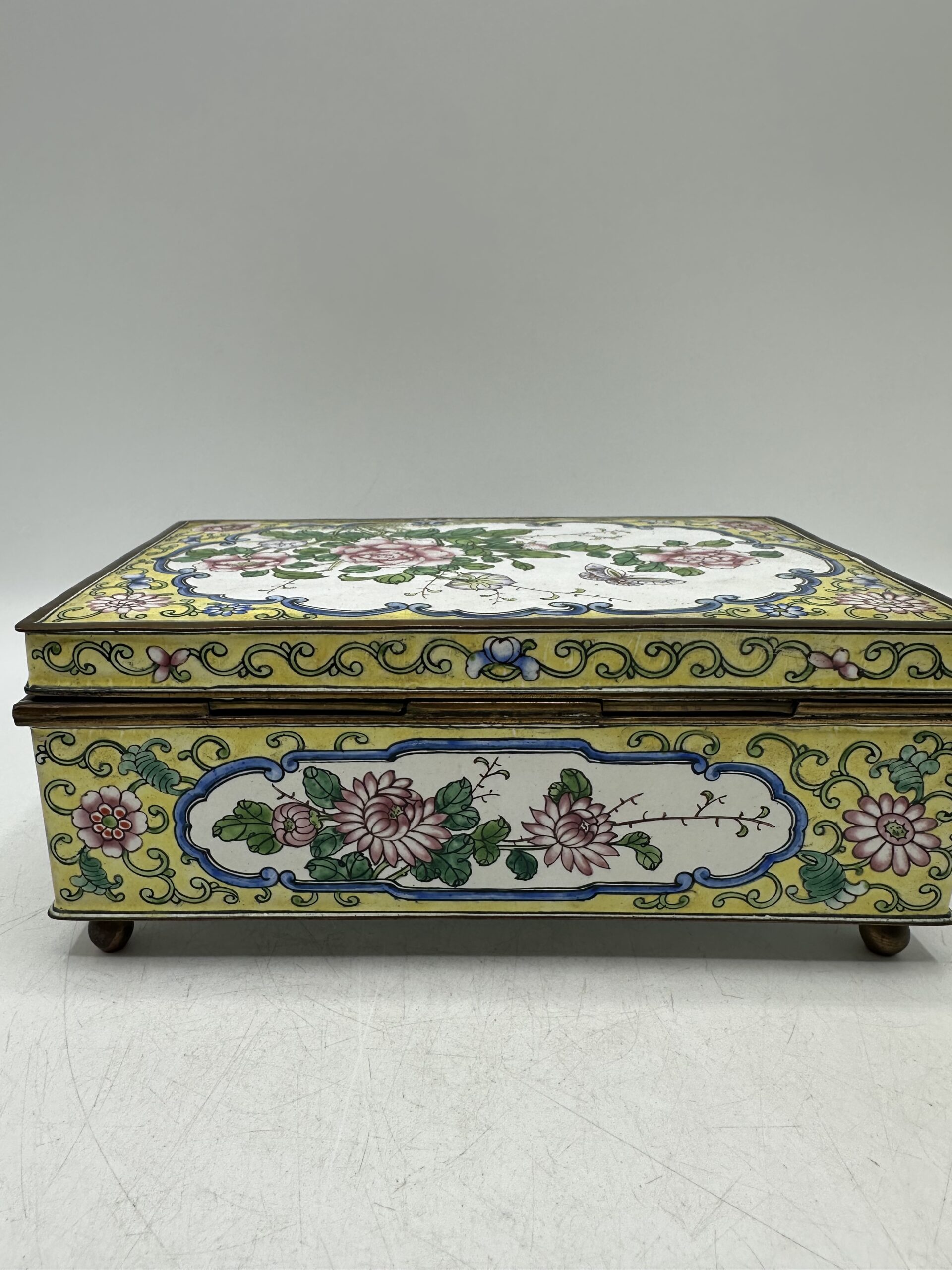Boite émaillée style chinois – Image 4
