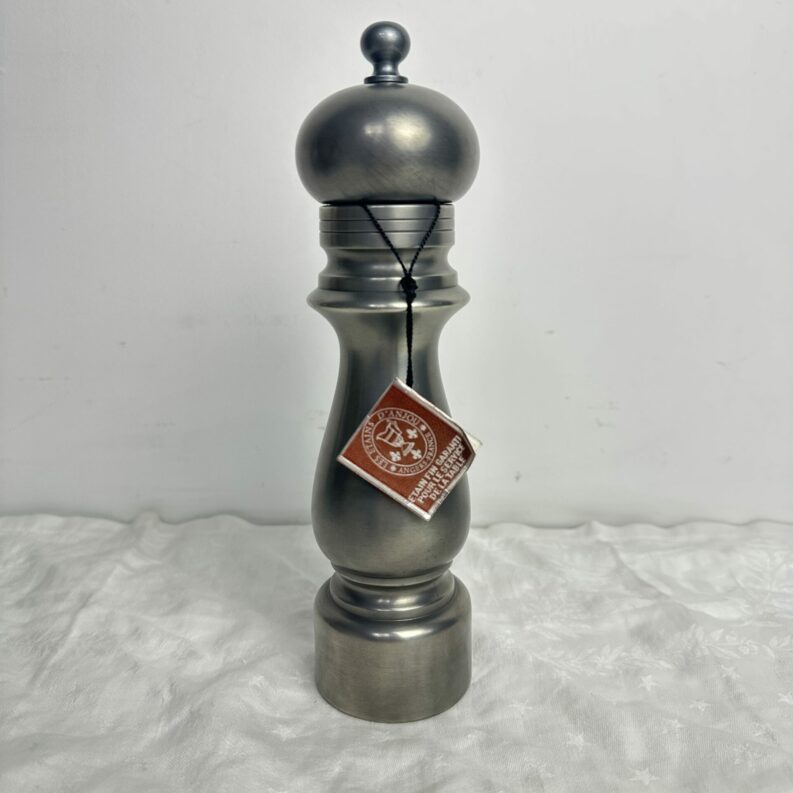 Poivrier vintage Les Etains d'Anjou