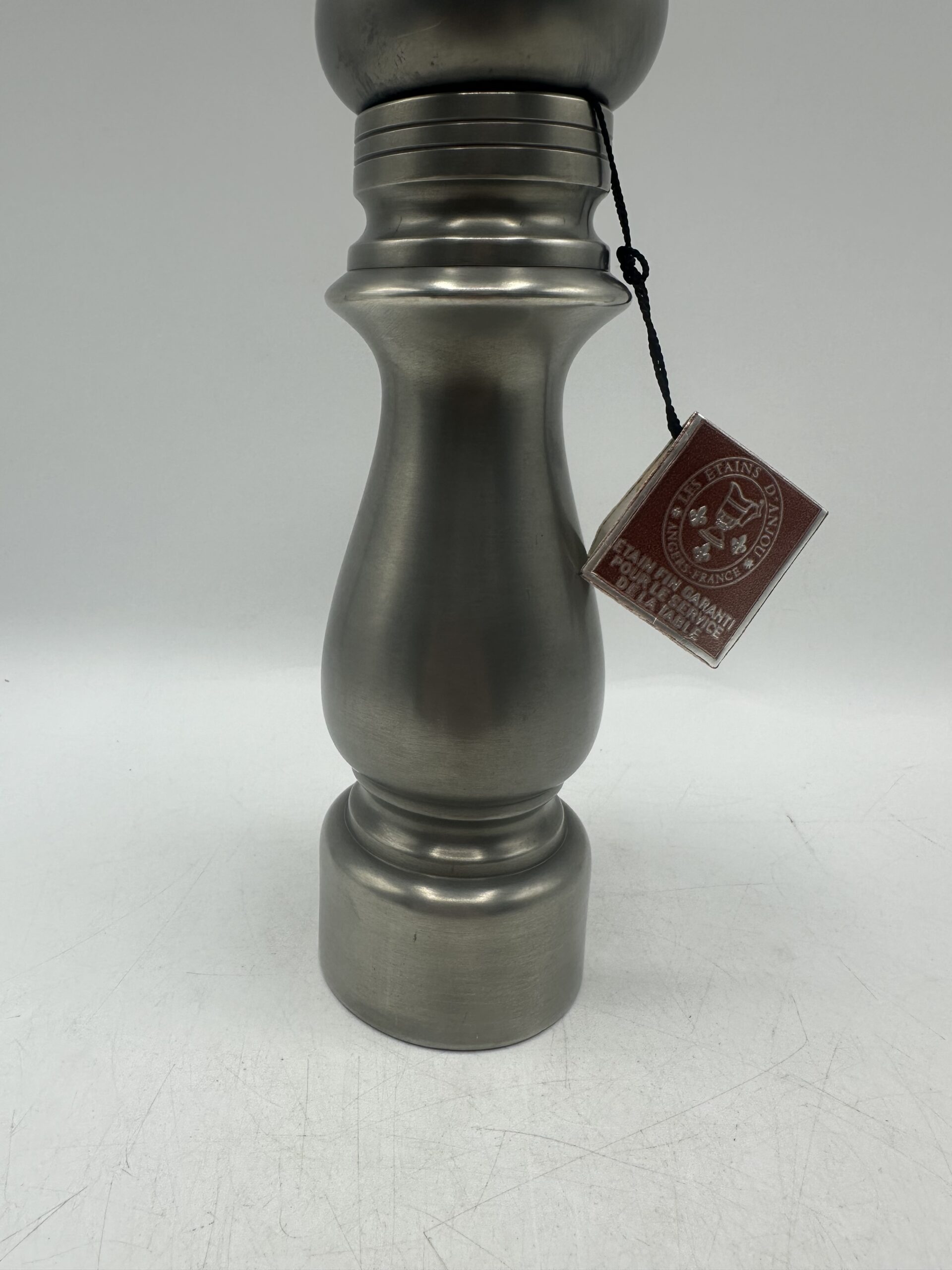 Poivrier vintage Les Etains d'Anjou – Image 4