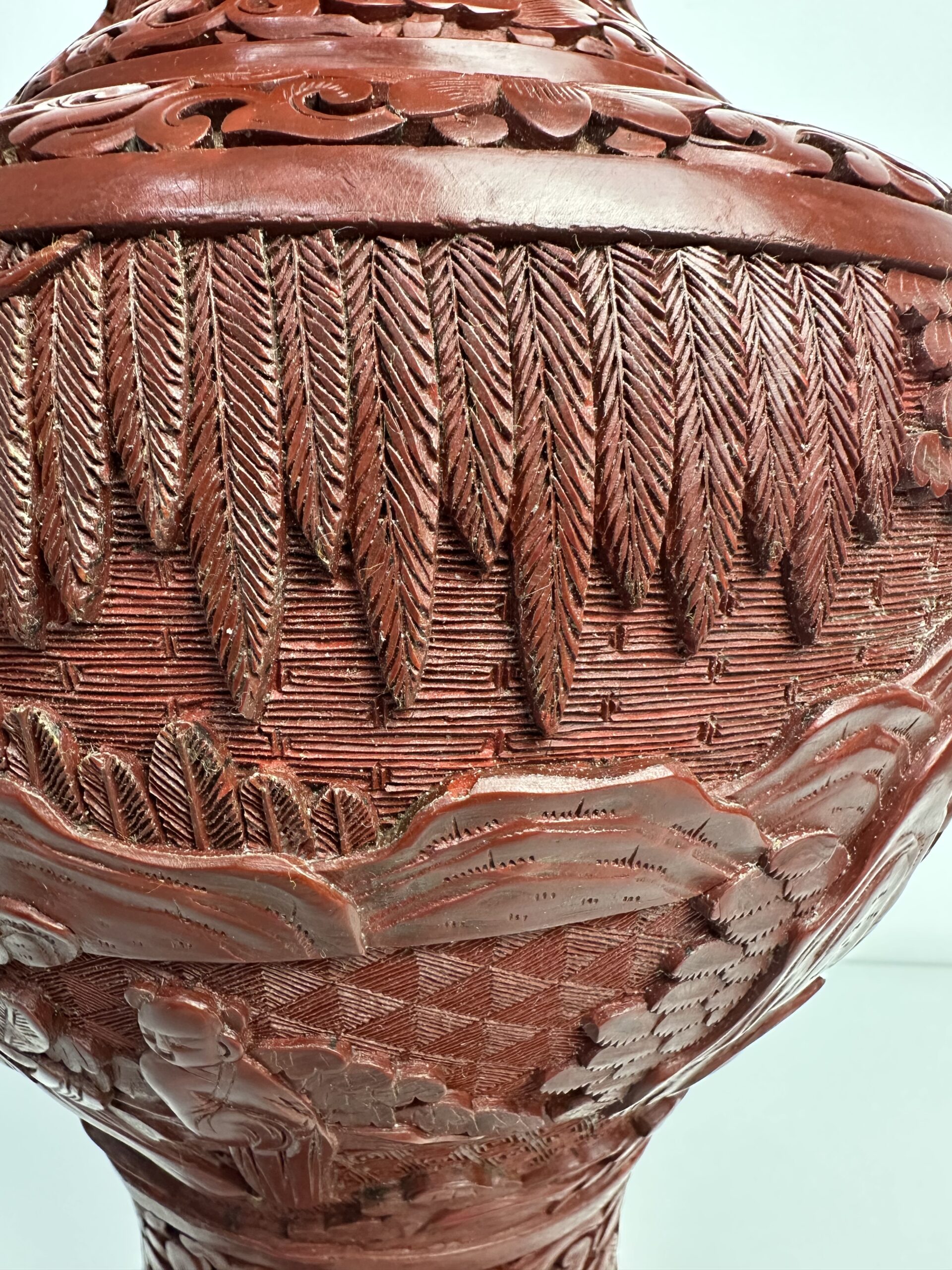 Ancien vase chinois laque cinabre – Image 5