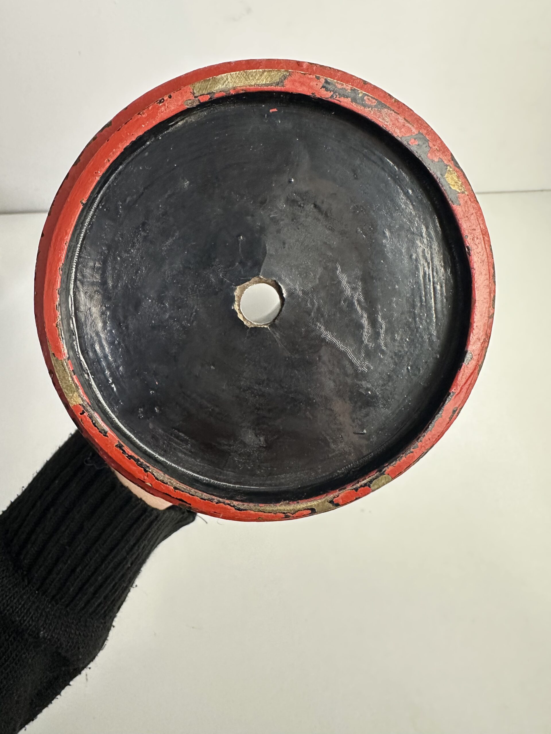 Ancien vase chinois laque cinabre – Image 9