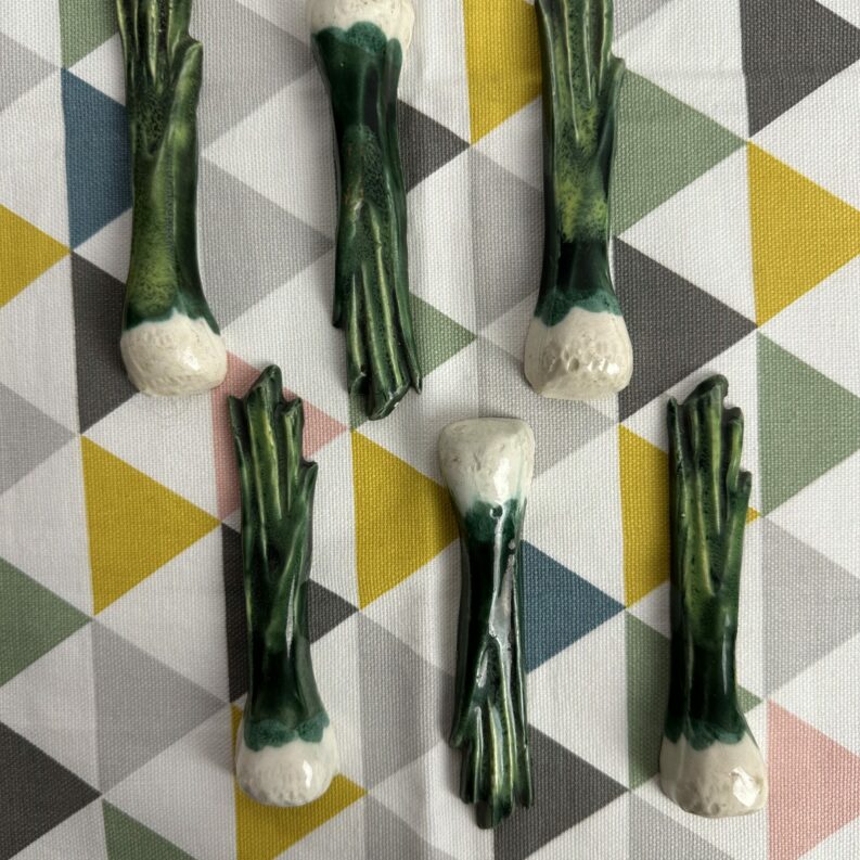 6 repose couteaux barbotine oignons