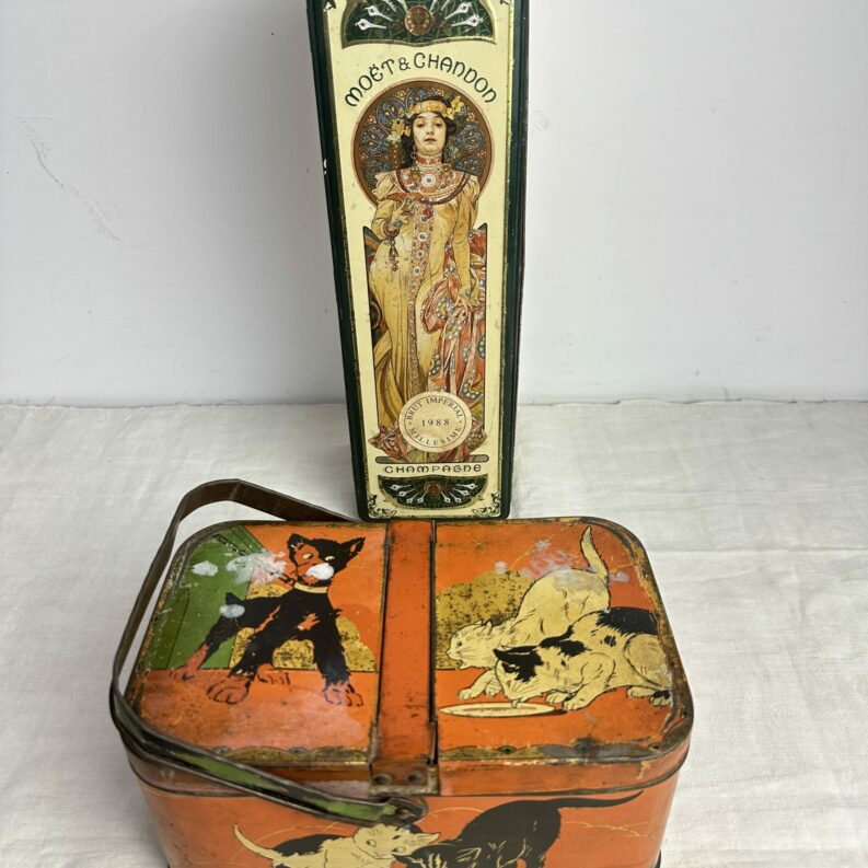 2 boites en métal vintage