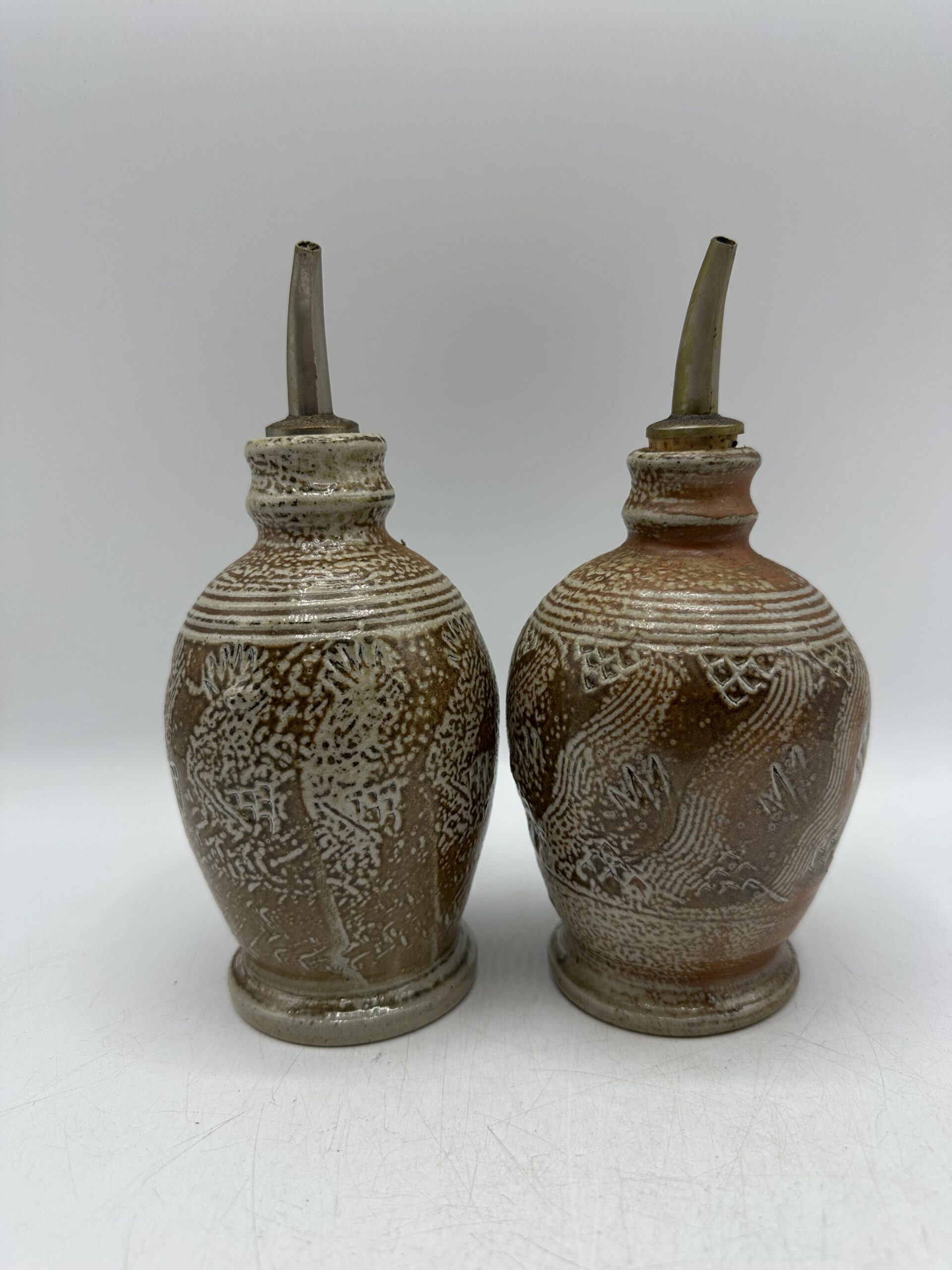 Duo de bouteilles en céramique Atelier d’En Haut – Image 5