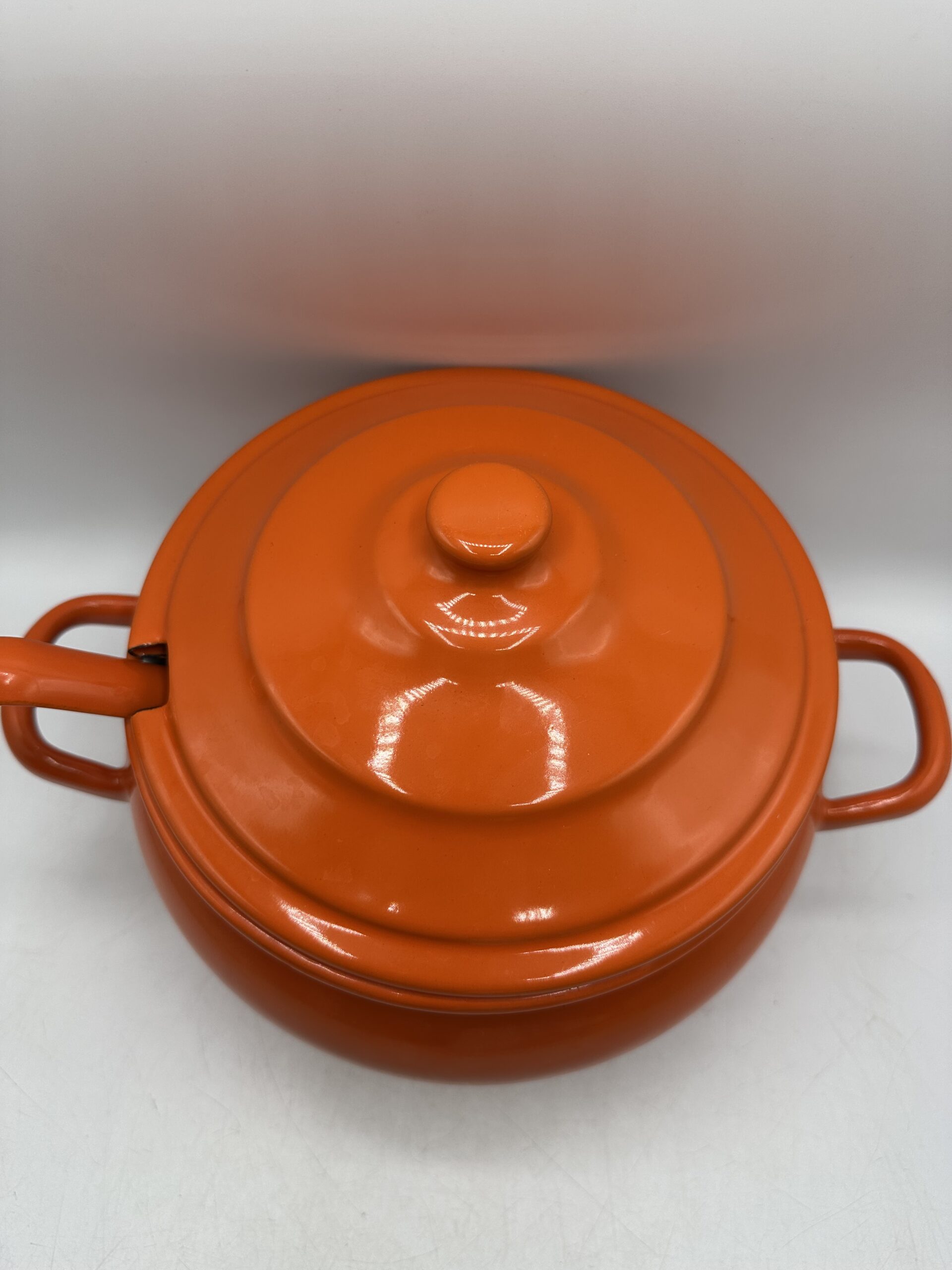 Soupière émaillée orange vintage – Image 3