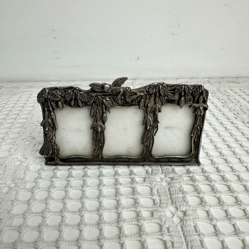 Petit cadre photo métal argenté féérique