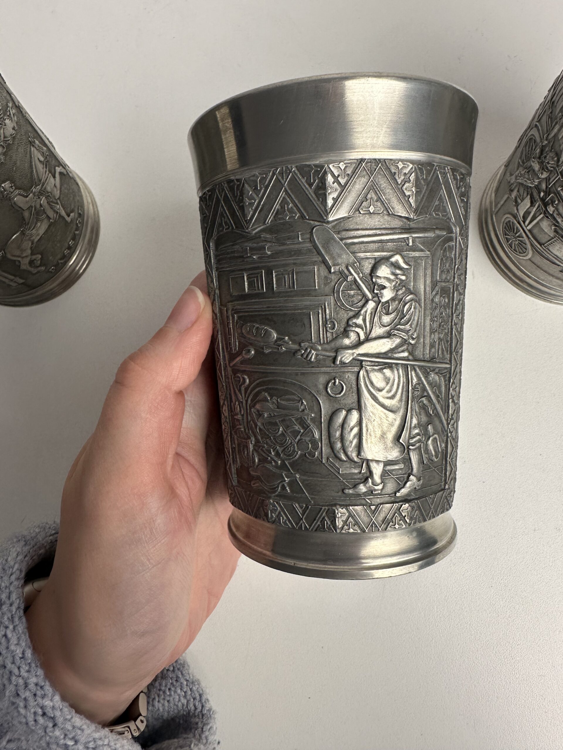 3 anciennes timbales en étain Roders Pewter Zinn – Image 12