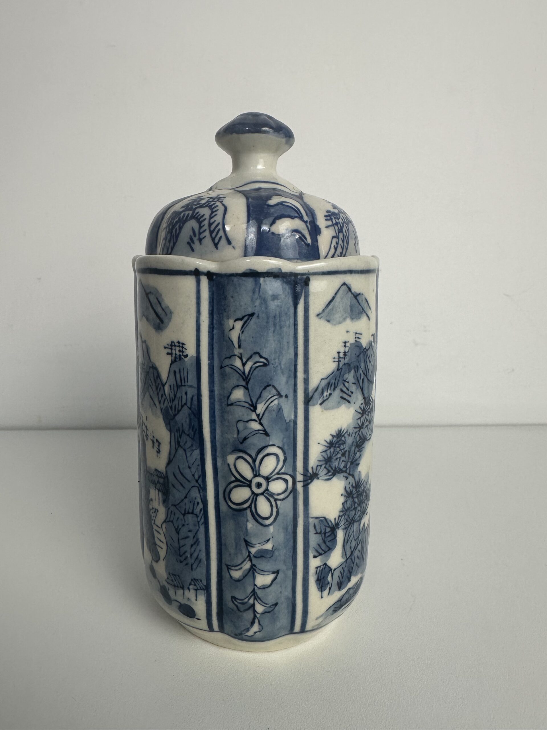 Ancien pot chinois en céramique – Image 4