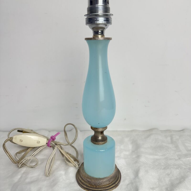 Petite lampe vintage opaline bleu