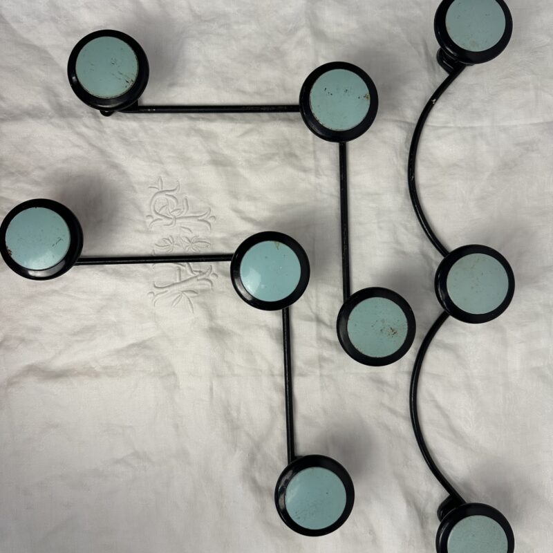 Patères murales en bakélite et métal vintage