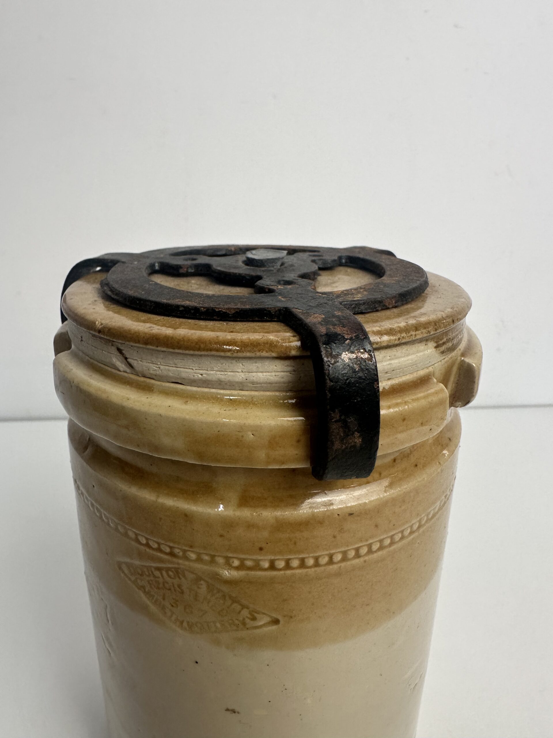 Pot en grès Doulton & Watts – Image 7