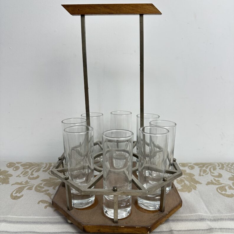 Serviteur verres à liqueur rétro