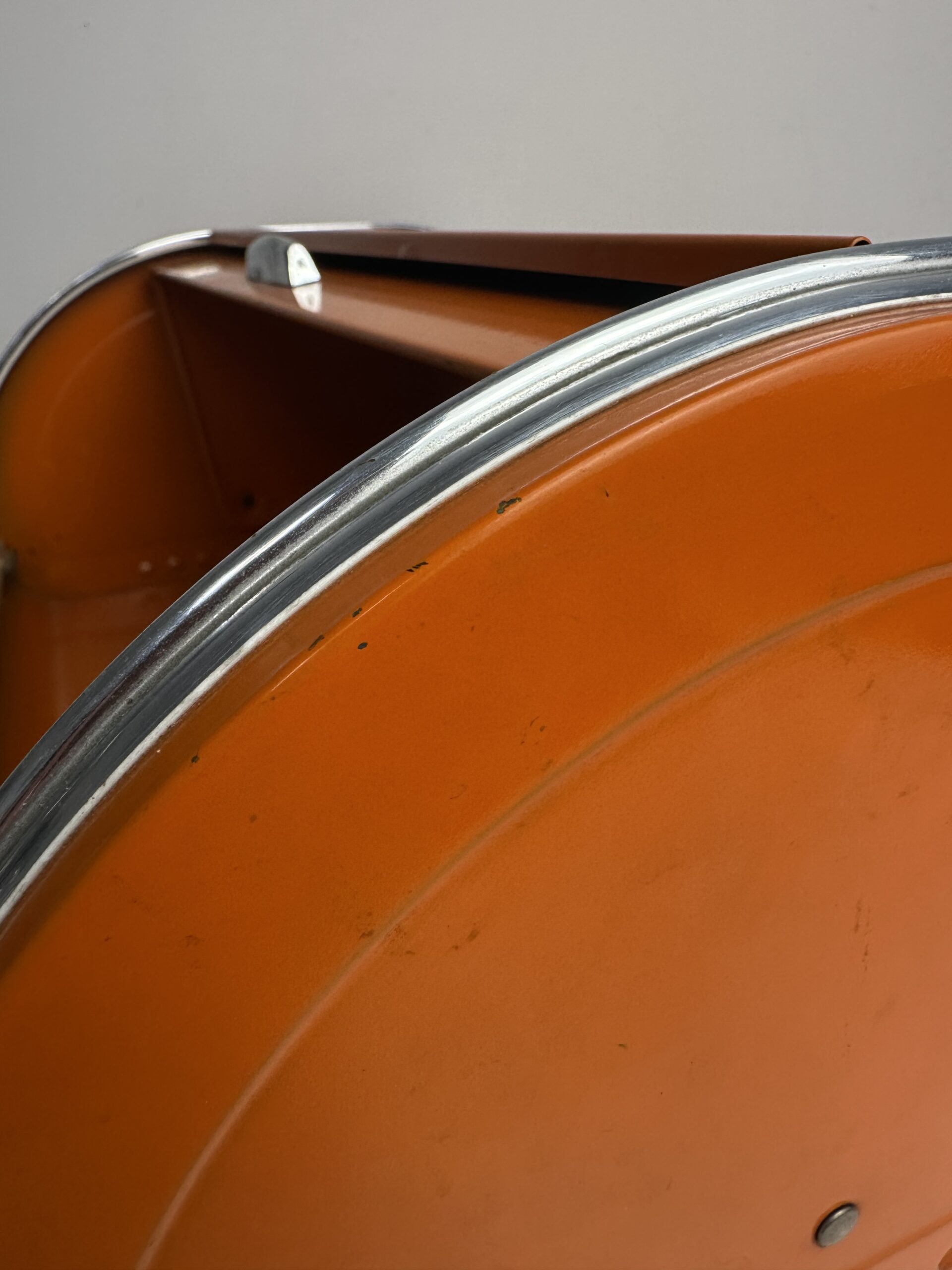 Boîte à pain orange vintage années 60-70 – Image 17