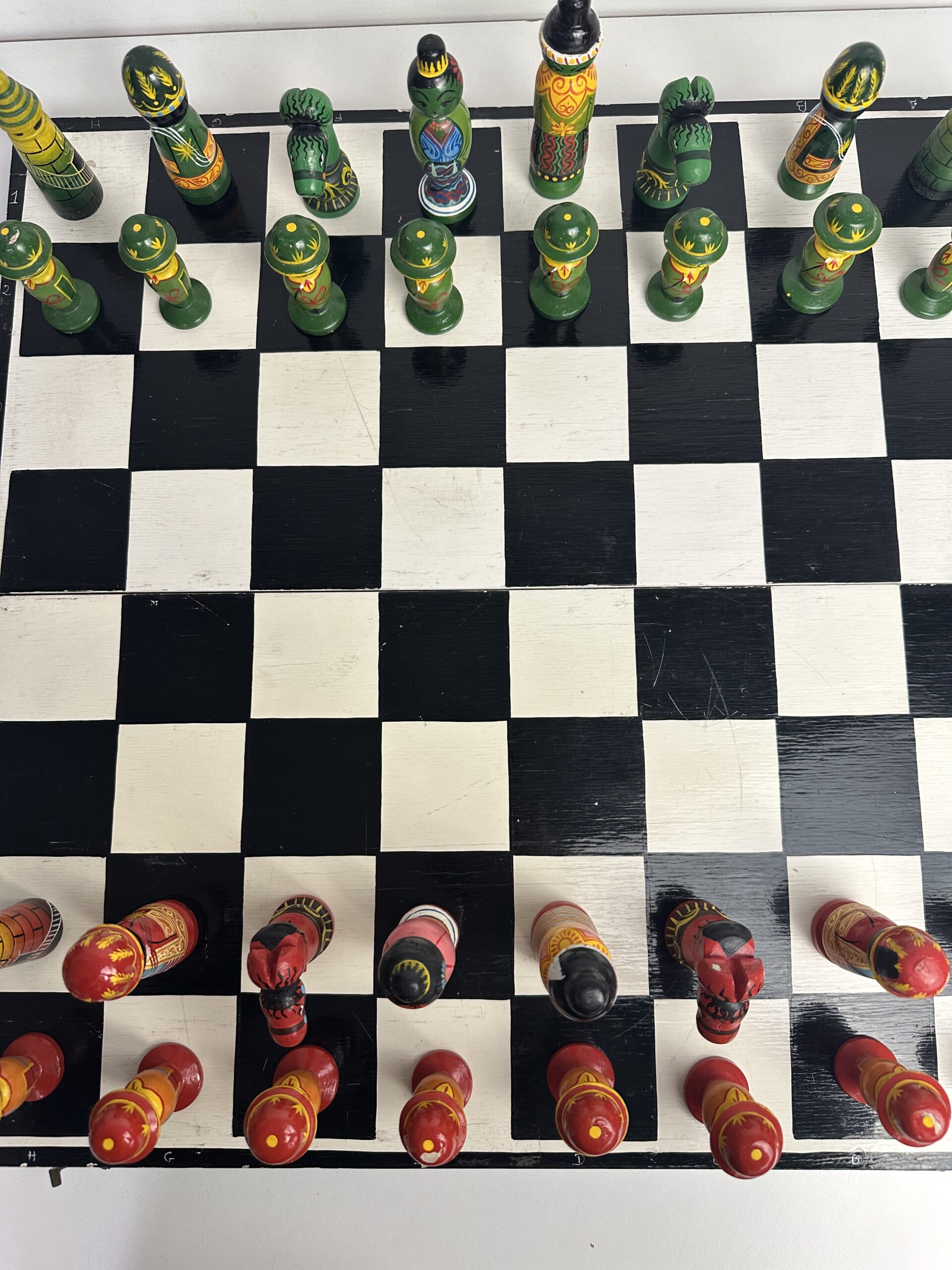 Jeu d’échecs ancien artisanal en bois – Image 20