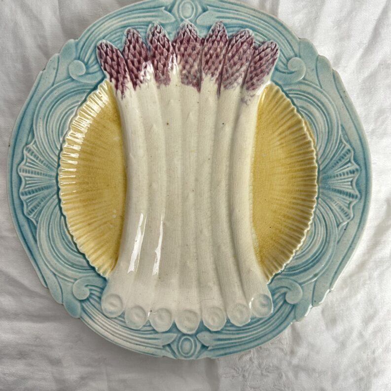 Assiette asperges barbotine Orchies