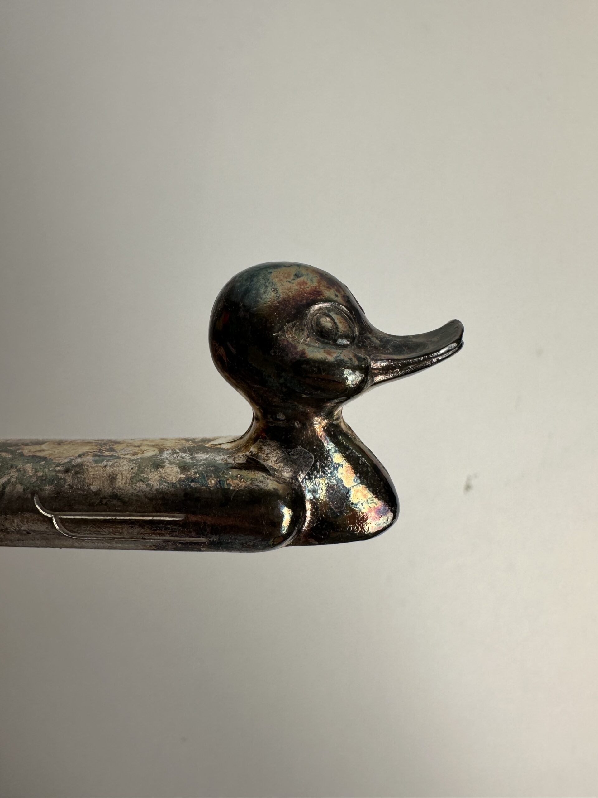 12 porte-couteaux canard en métal argenté – Image 3