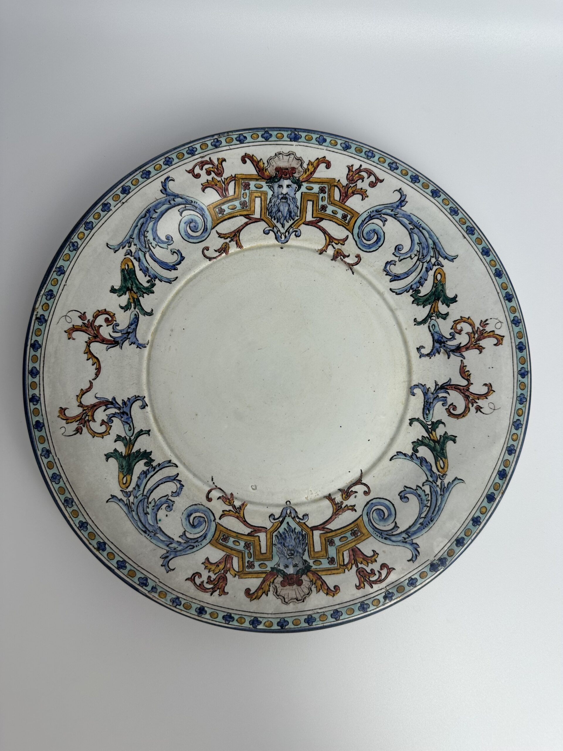 Cache pot ancien Gien en faïence Style Renaissance – Image 9