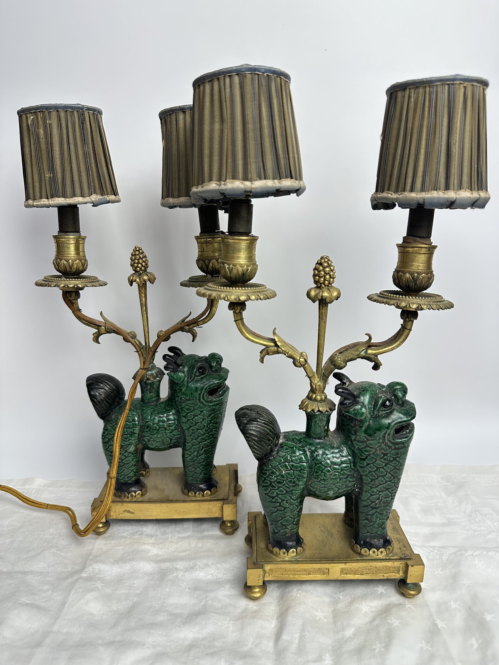 Ancienne paire de lampe chien de Fô