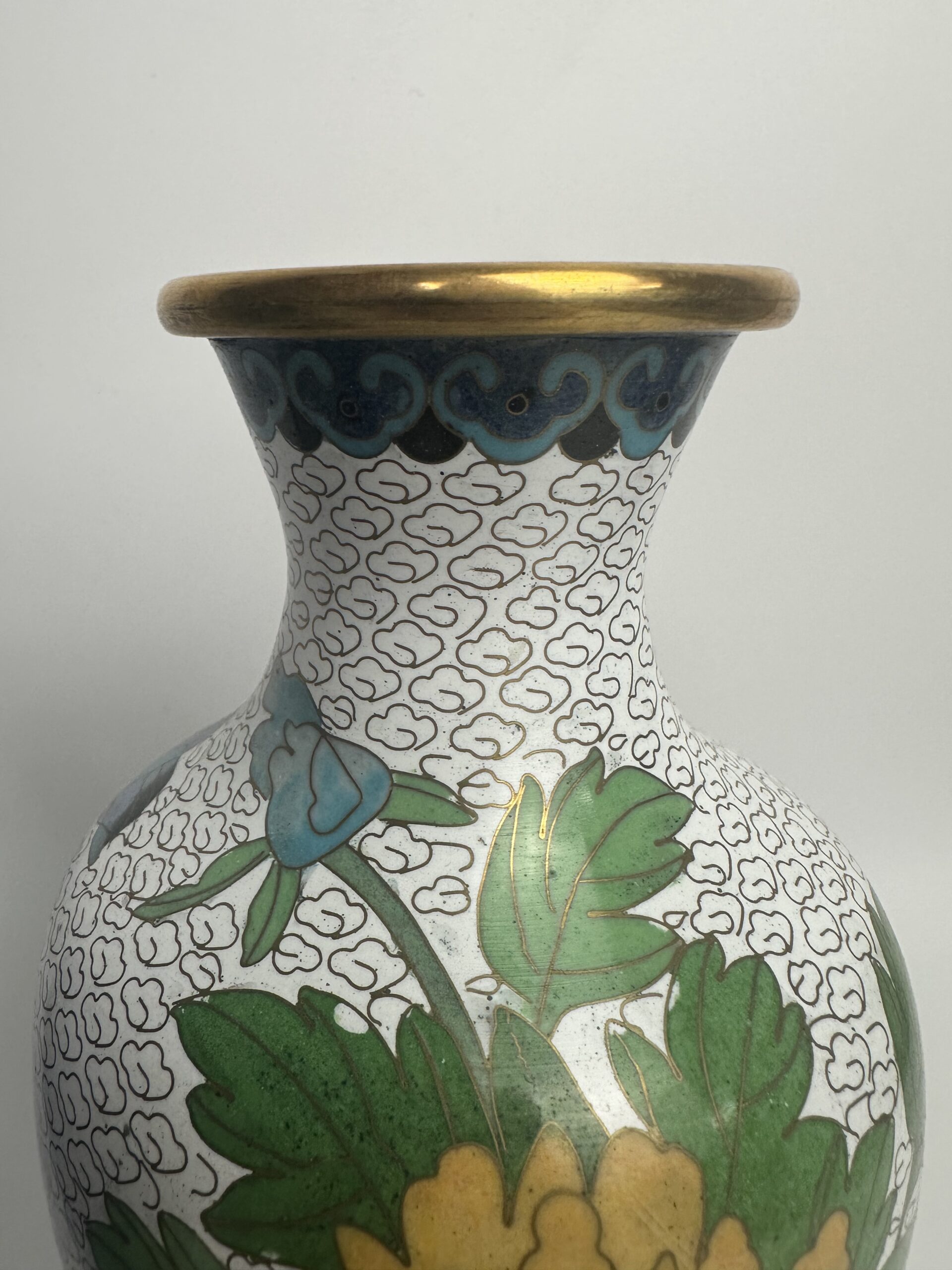 Duo de vases cloisonnés chinois – Image 10