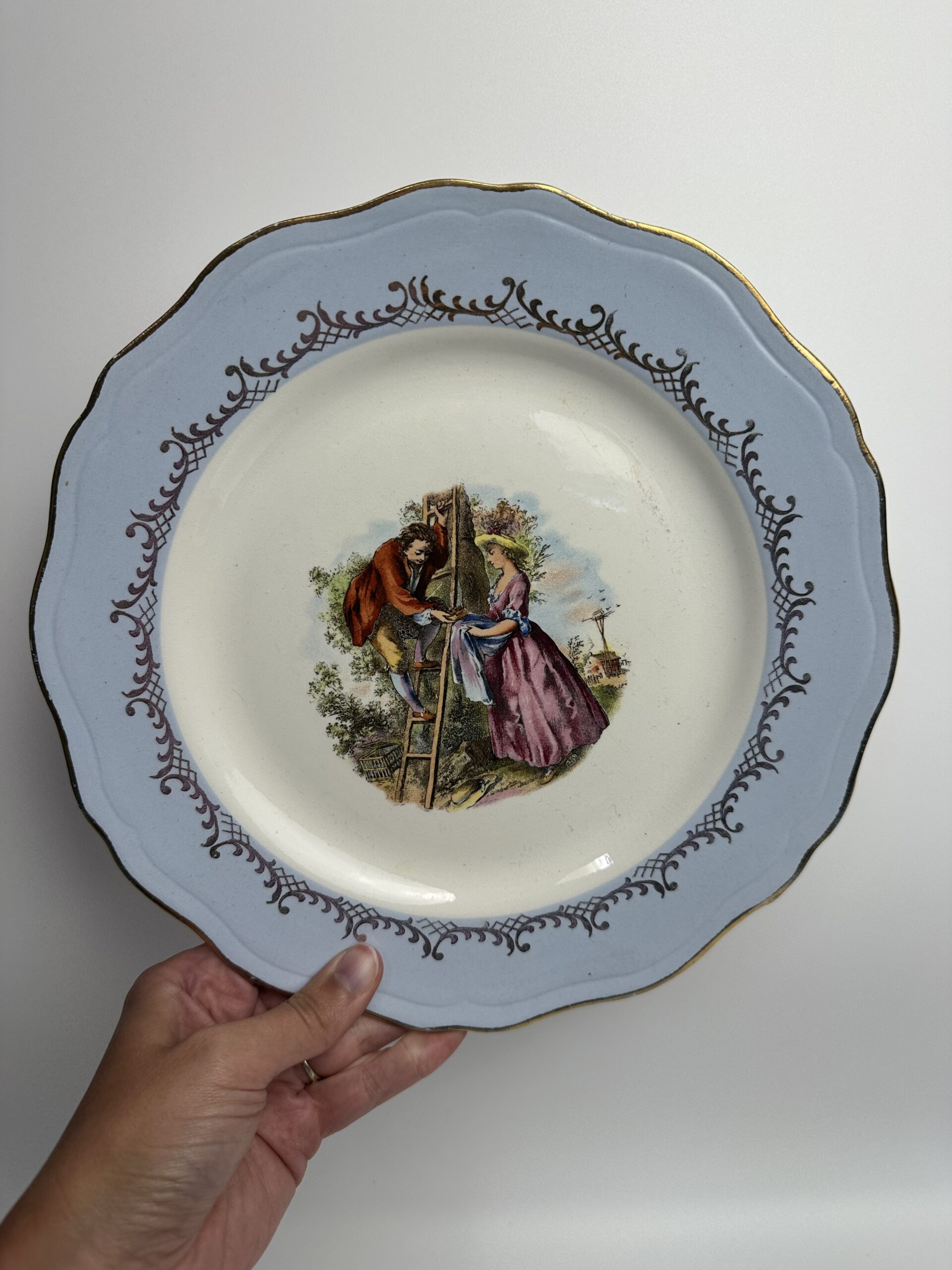 14 assiettes anciennes l'Amandinoise romantique – Image 5