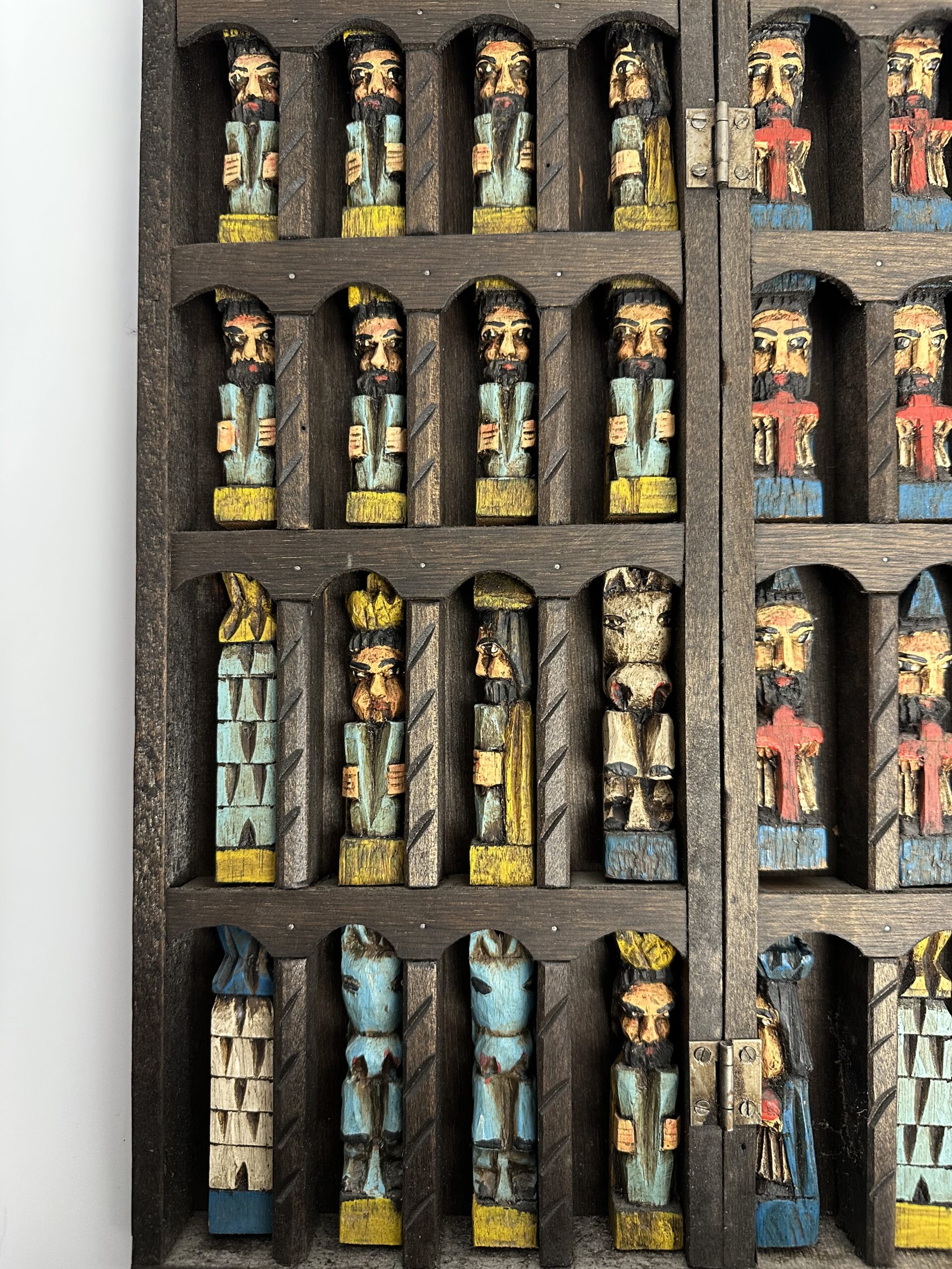 Ancien jeu d’échecs en bois fait main – Image 5
