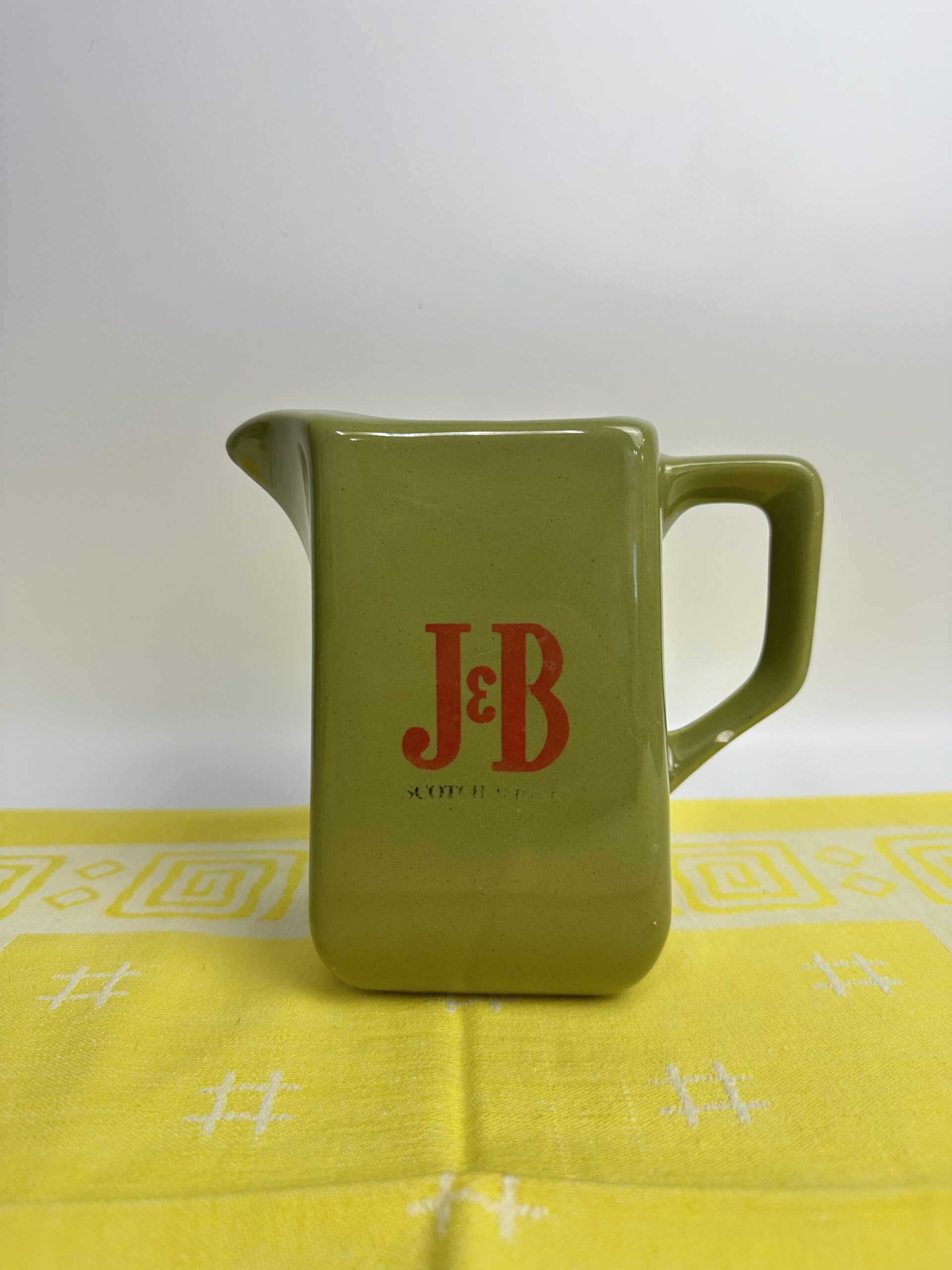 Carafe J&B Scotch Whisky vintage