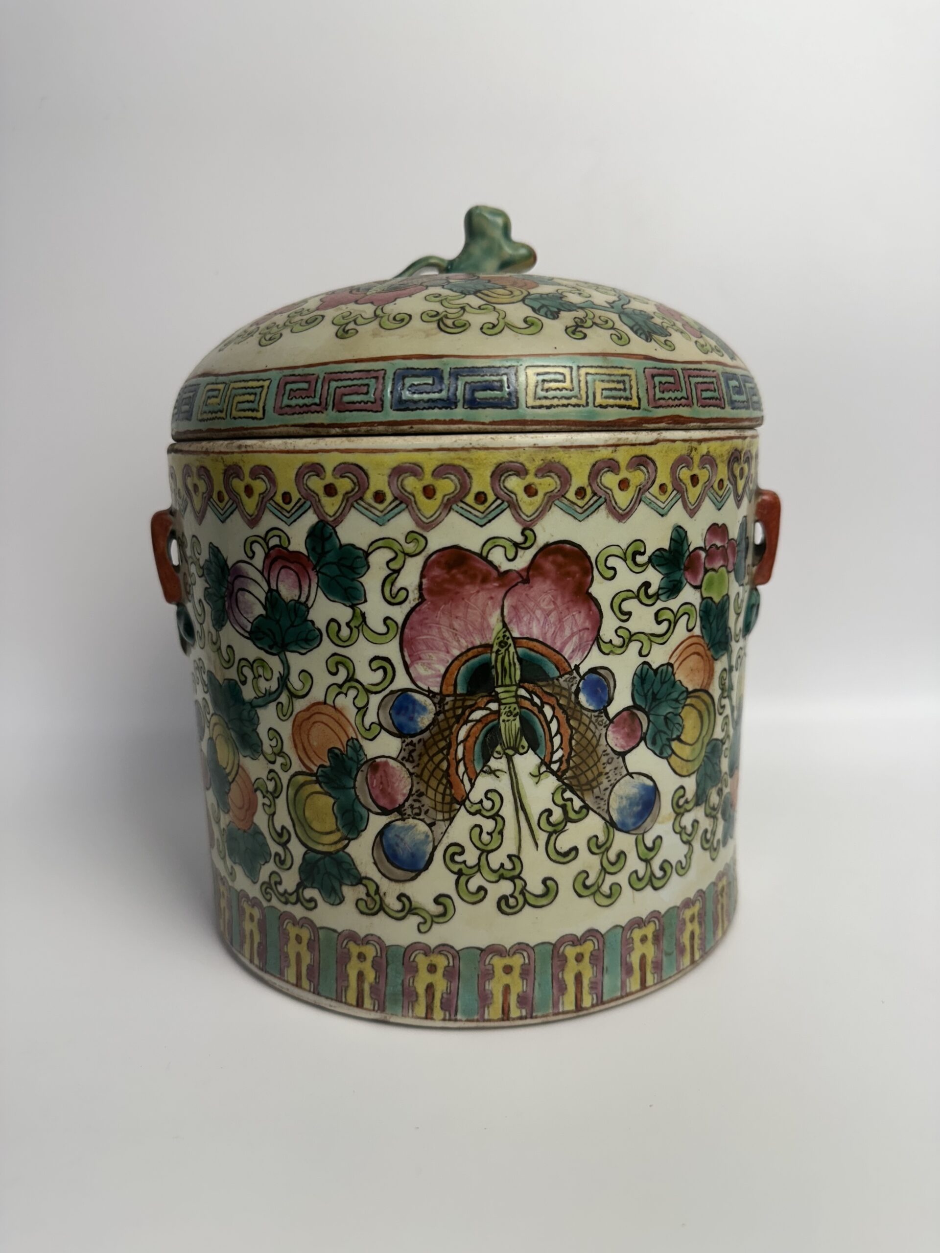 Pot chinois ancien à couvercle polychrome – Image 2