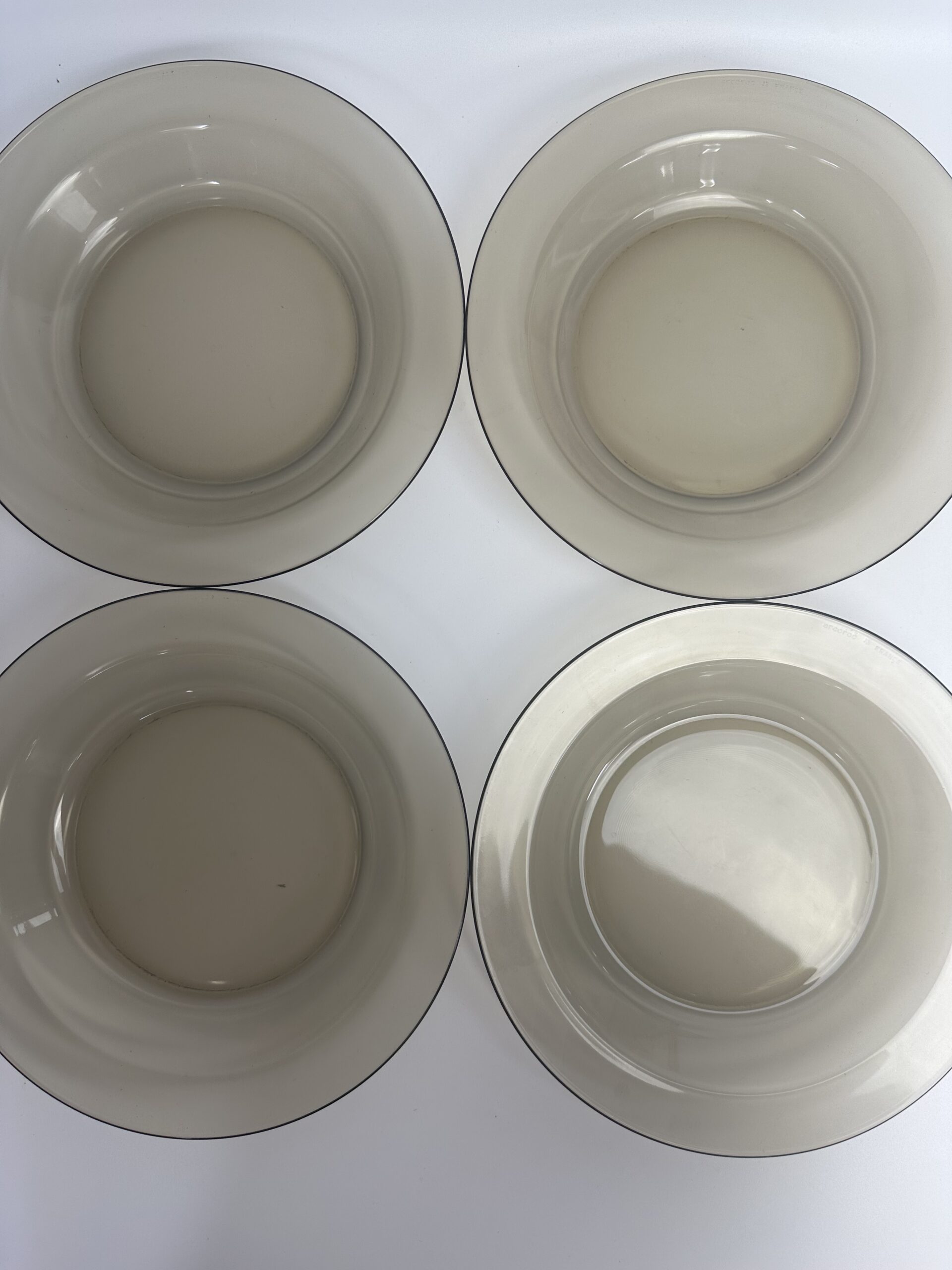 12 assiettes creuses fumées Arcoroc vintage – Image 8