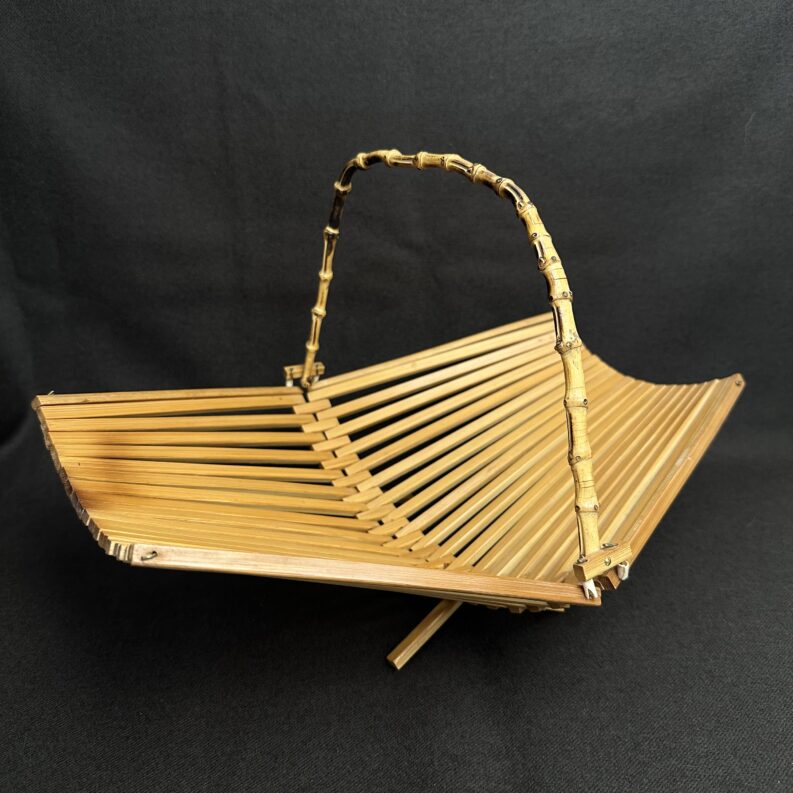 Corbeille vintage pliable en bois et bambou