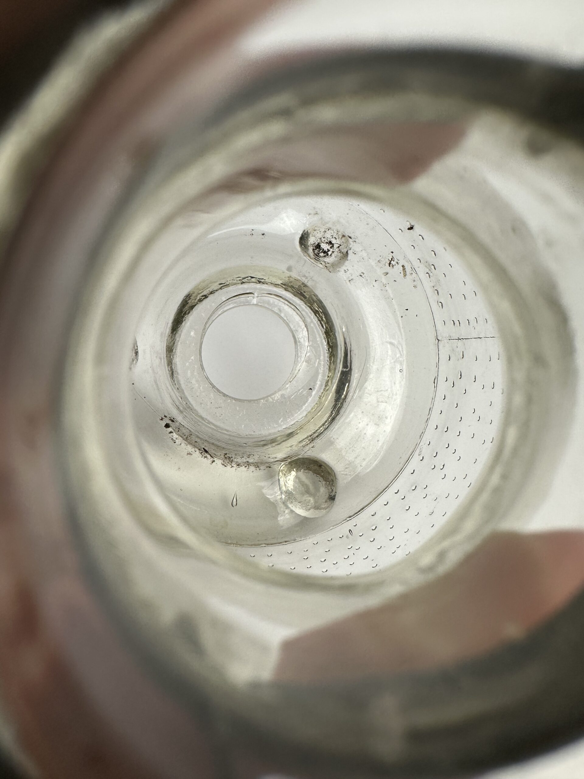 Piège à guêpes vintage en verre moulé – Image 7