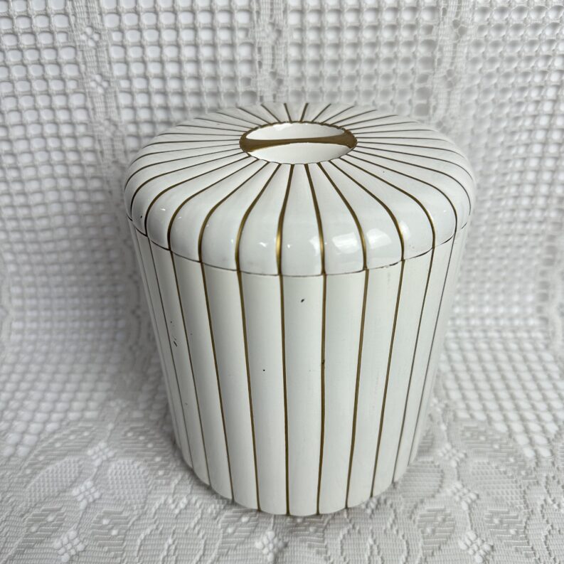 Seau à glaçons vintage blanc et doré