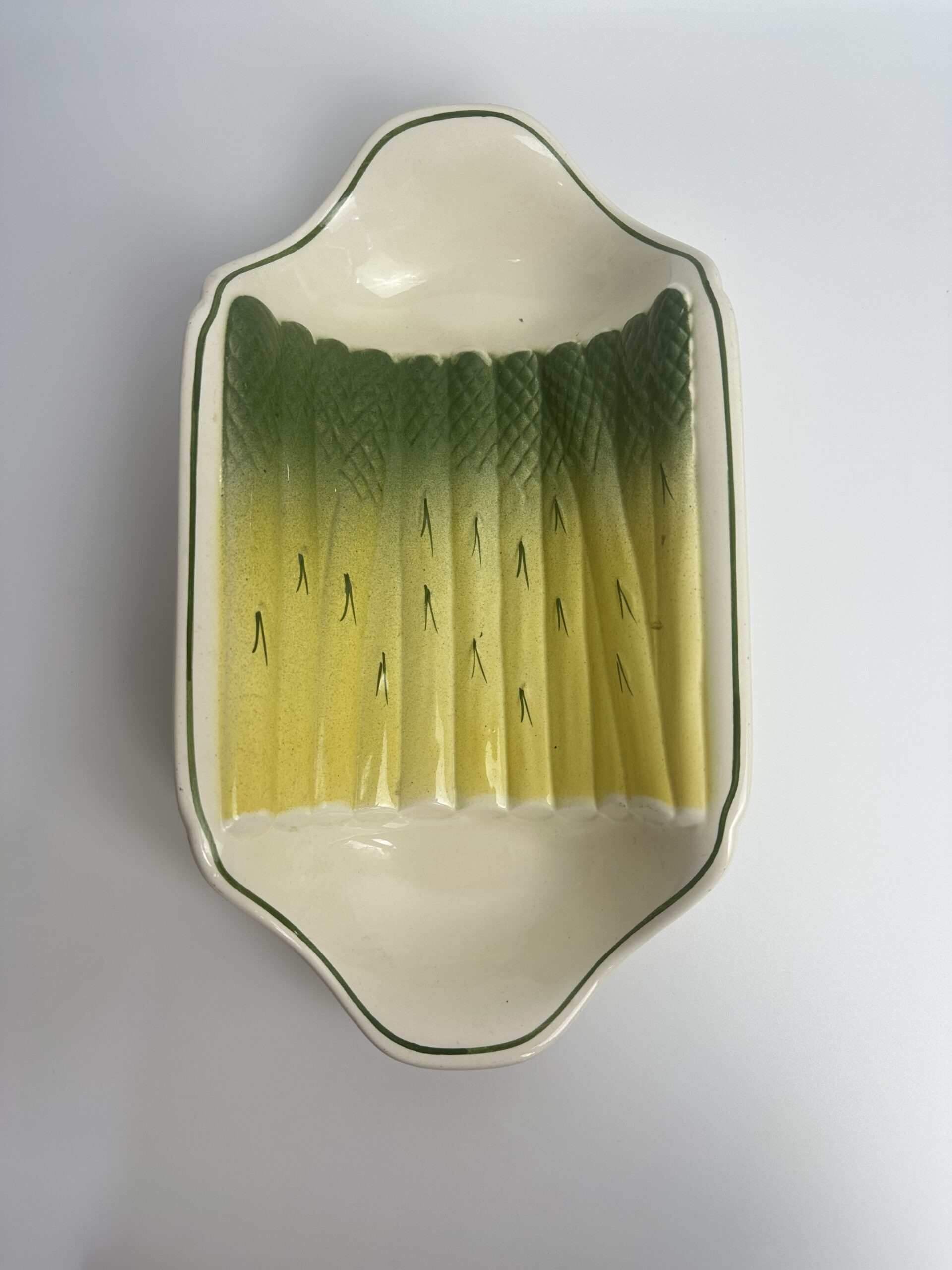 Plat à asperges Salins-les-Bains en barbotine – Image 2