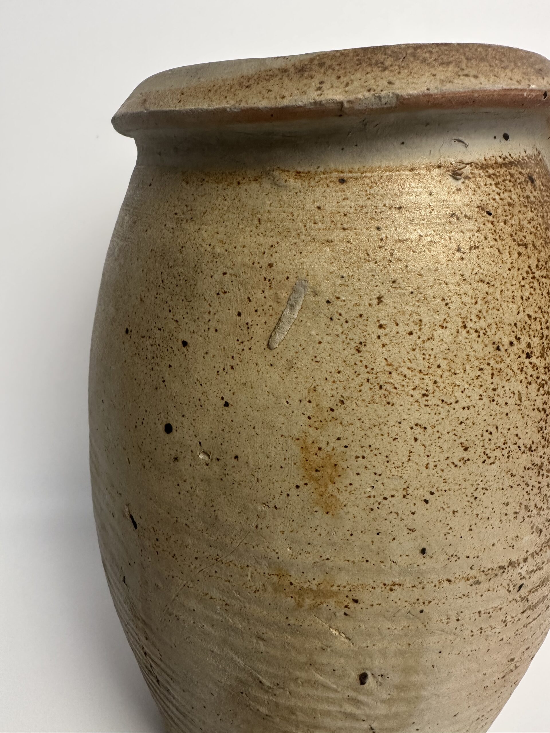 Pot ancien en grès – Image 4