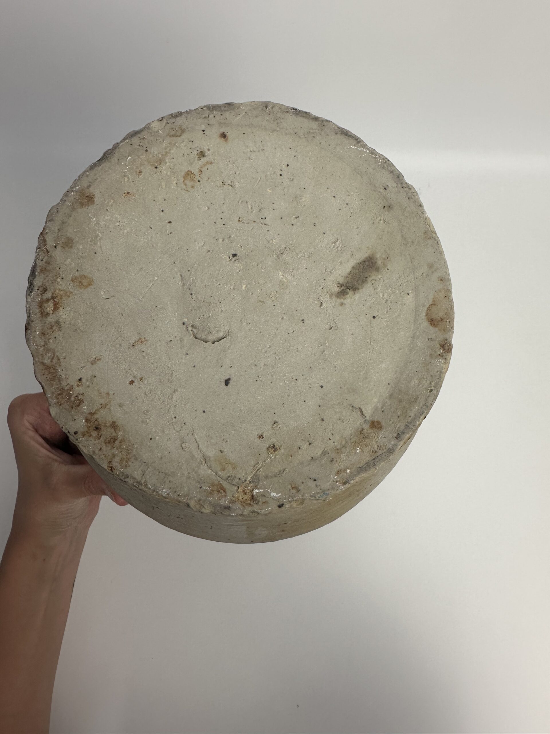 Pot ancien en grès – Image 11