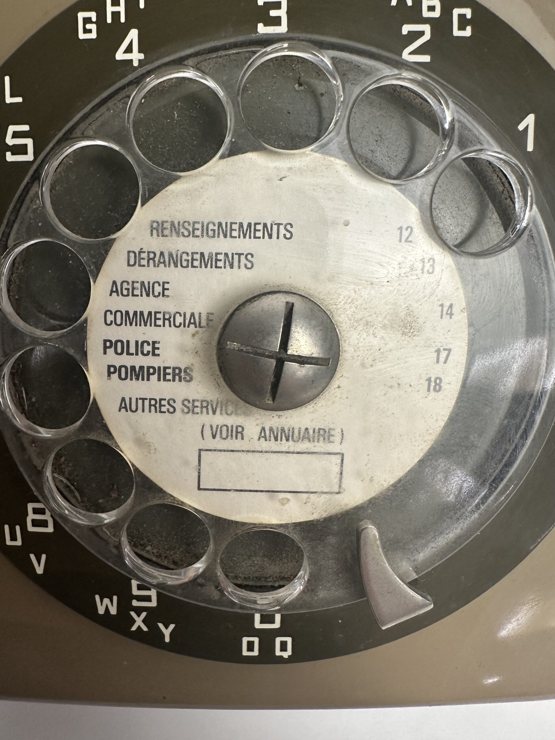 Ancien téléphone à cadran Socotel S63 – Image 3