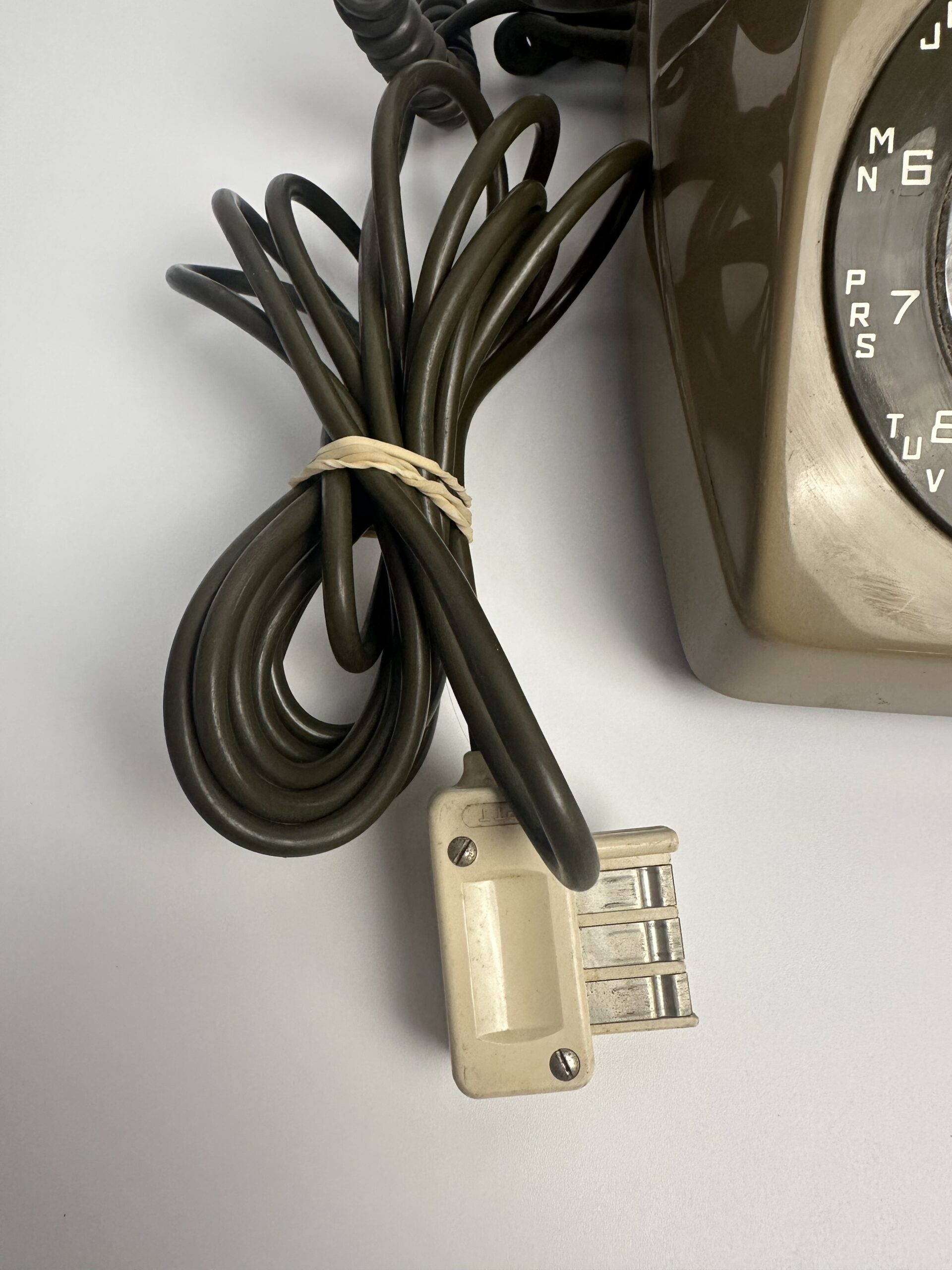 Ancien téléphone à cadran Socotel S63 – Image 6
