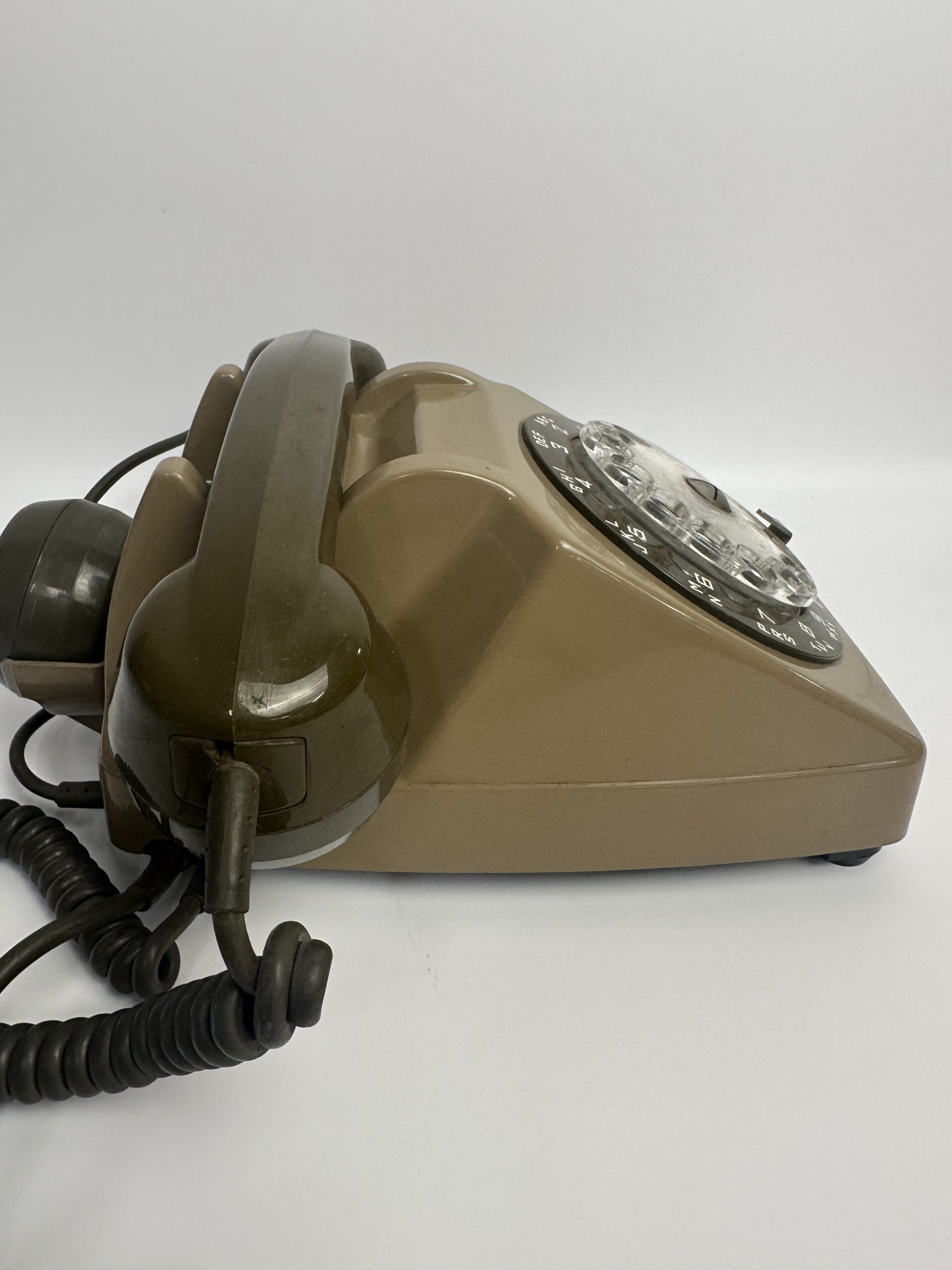 Ancien téléphone à cadran Socotel S63 – Image 7