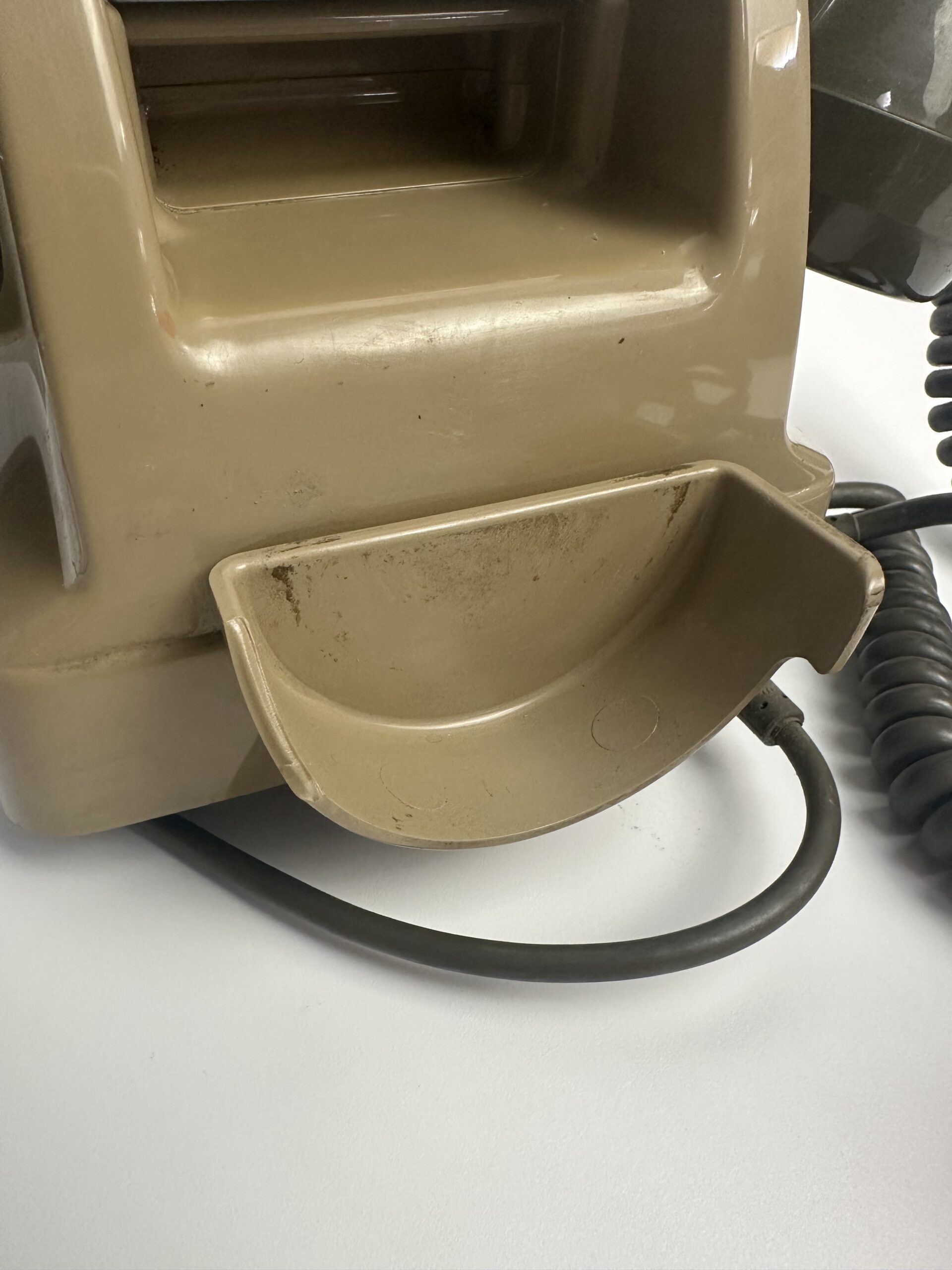 Ancien téléphone à cadran Socotel S63 – Image 9