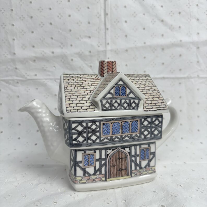 Théière Sadler Tudor House English Country Houses Staffordshire