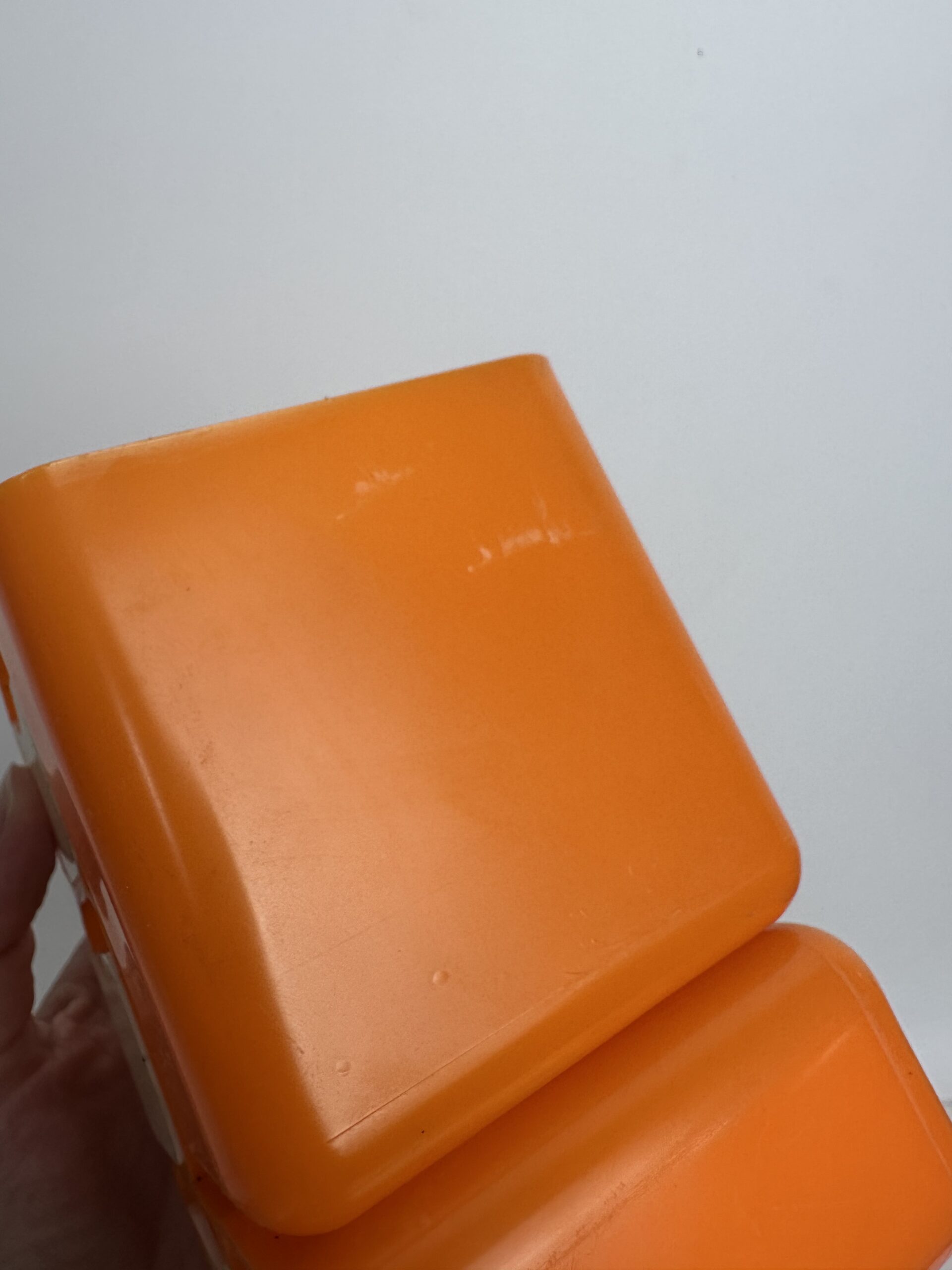 Organisateur de bureau vintage orange en plastique années 70 – Image 12