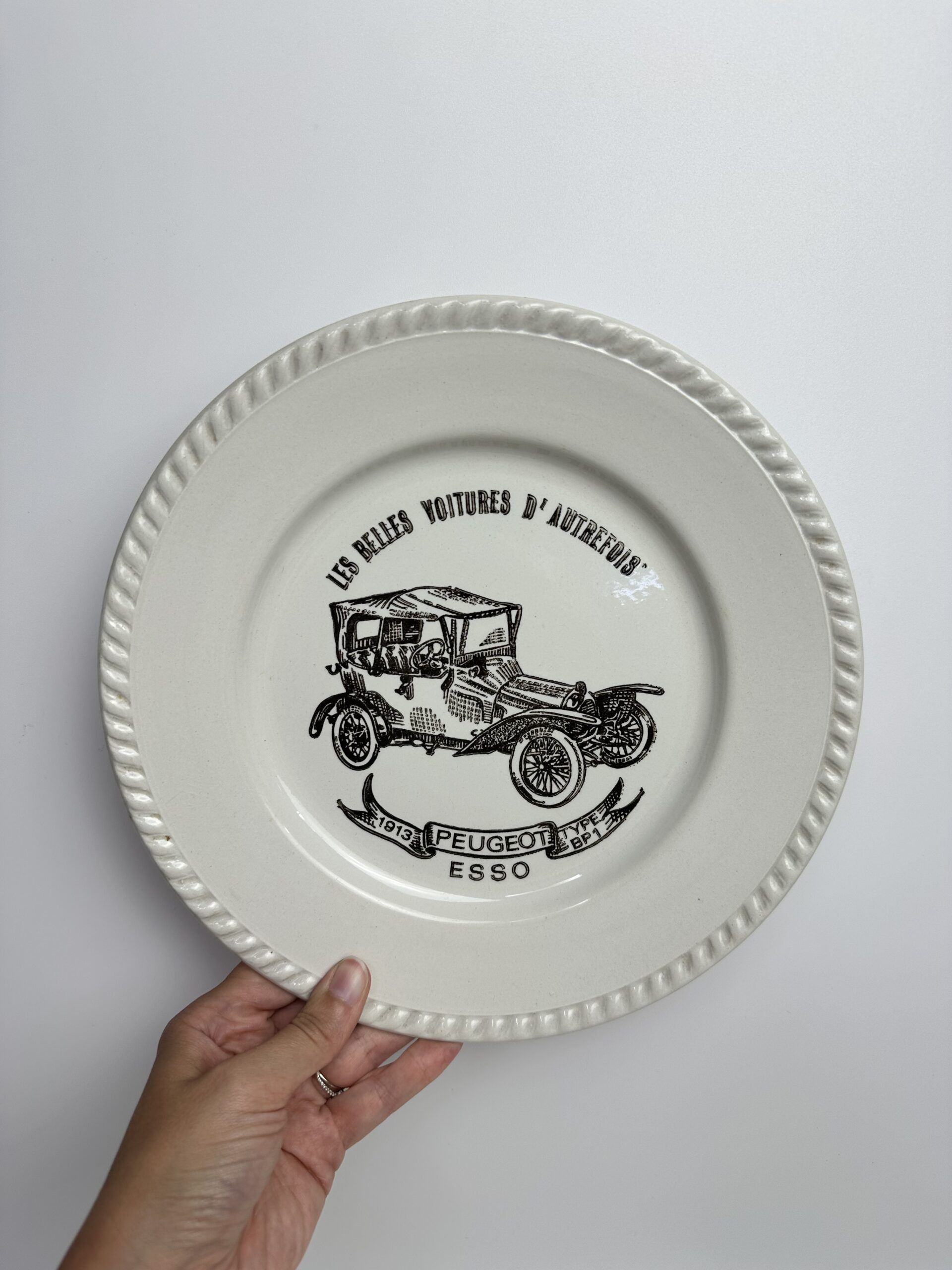 6 assiettes Les belles voitures d'autrefois Renault Esso – Image 4
