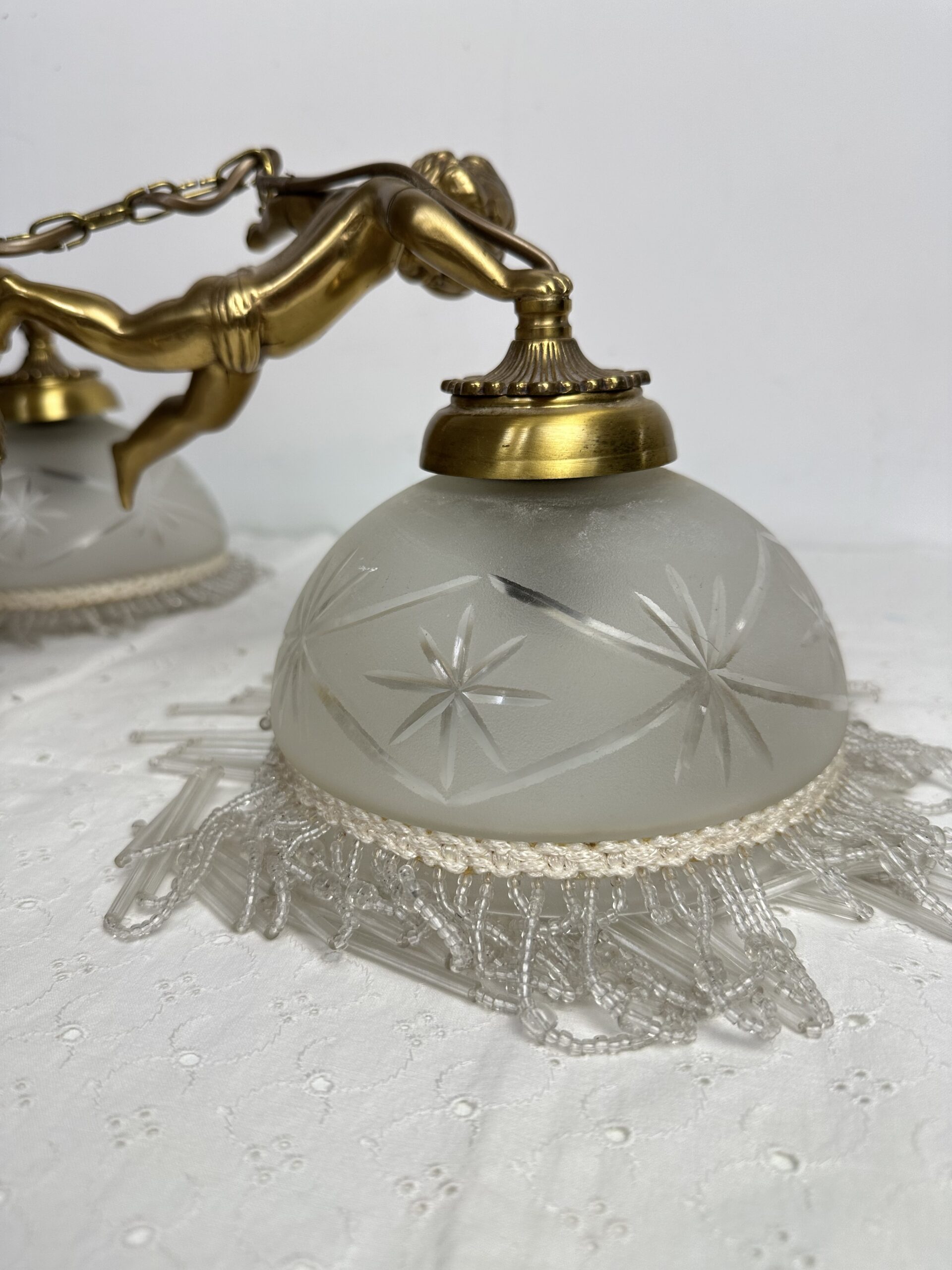 Lustre 3 angelots laiton et verre dépoli – Image 11