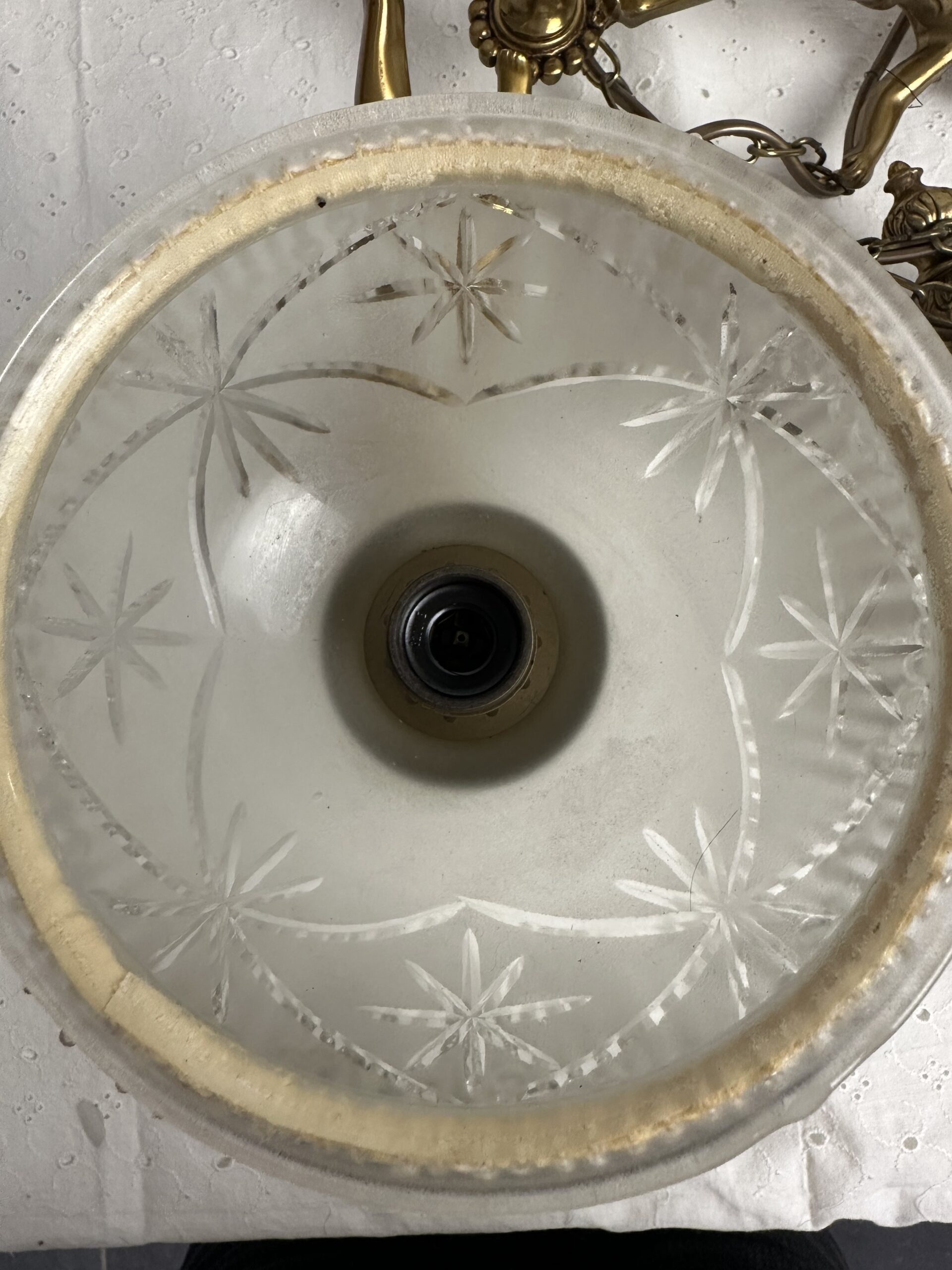 Lustre 3 angelots laiton et verre dépoli – Image 17