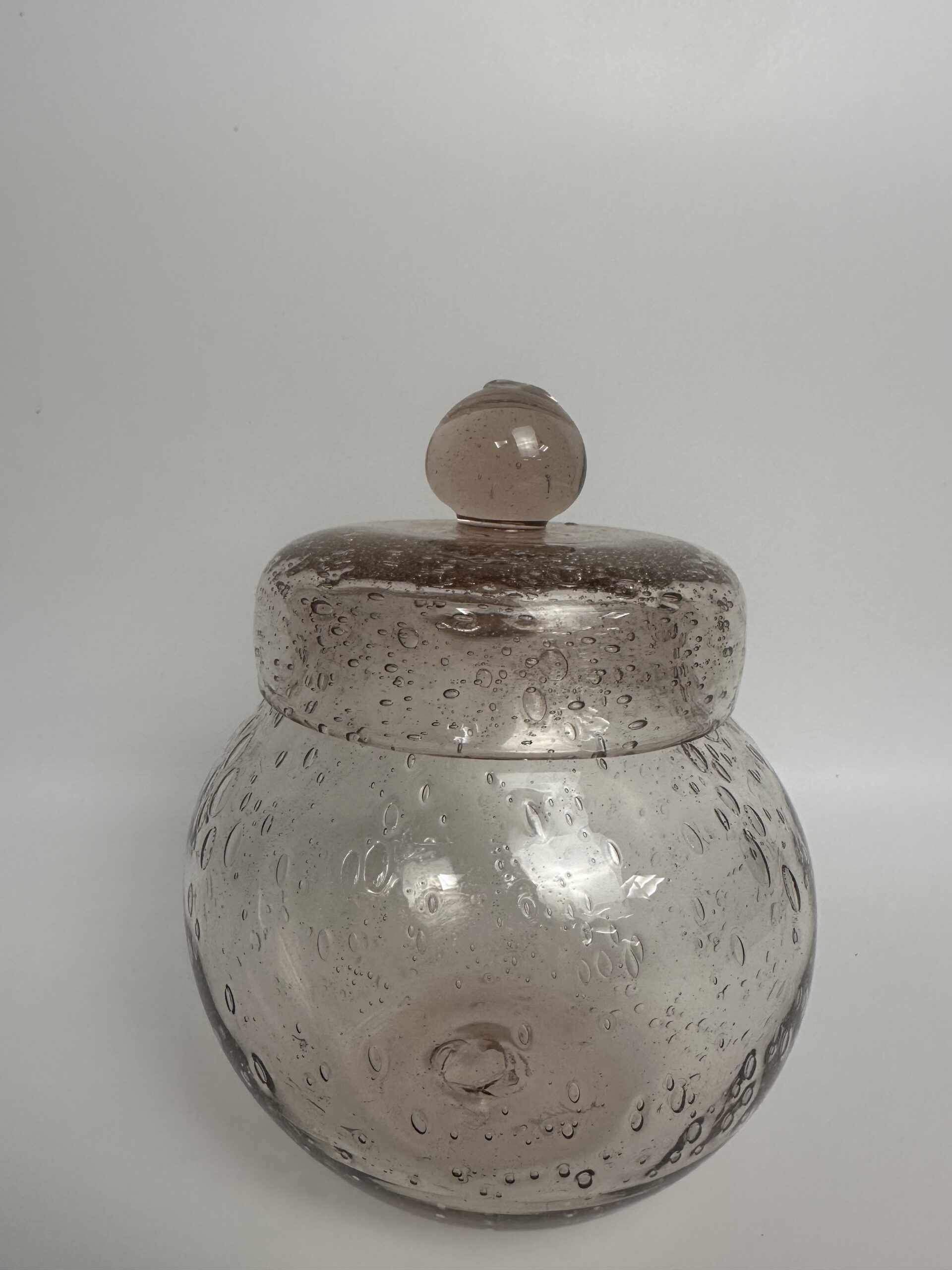 Bonbonnière ou pot en verre soufflé Biot – Image 3