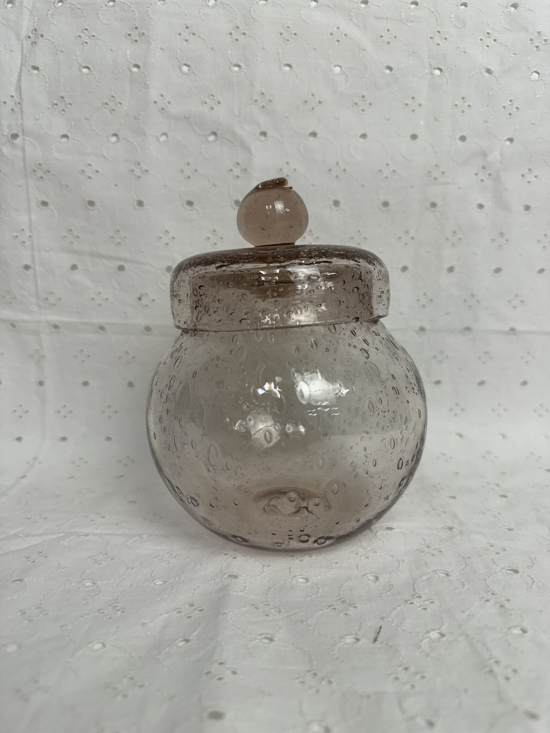 Bonbonnière ou pot en verre soufflé Biot
