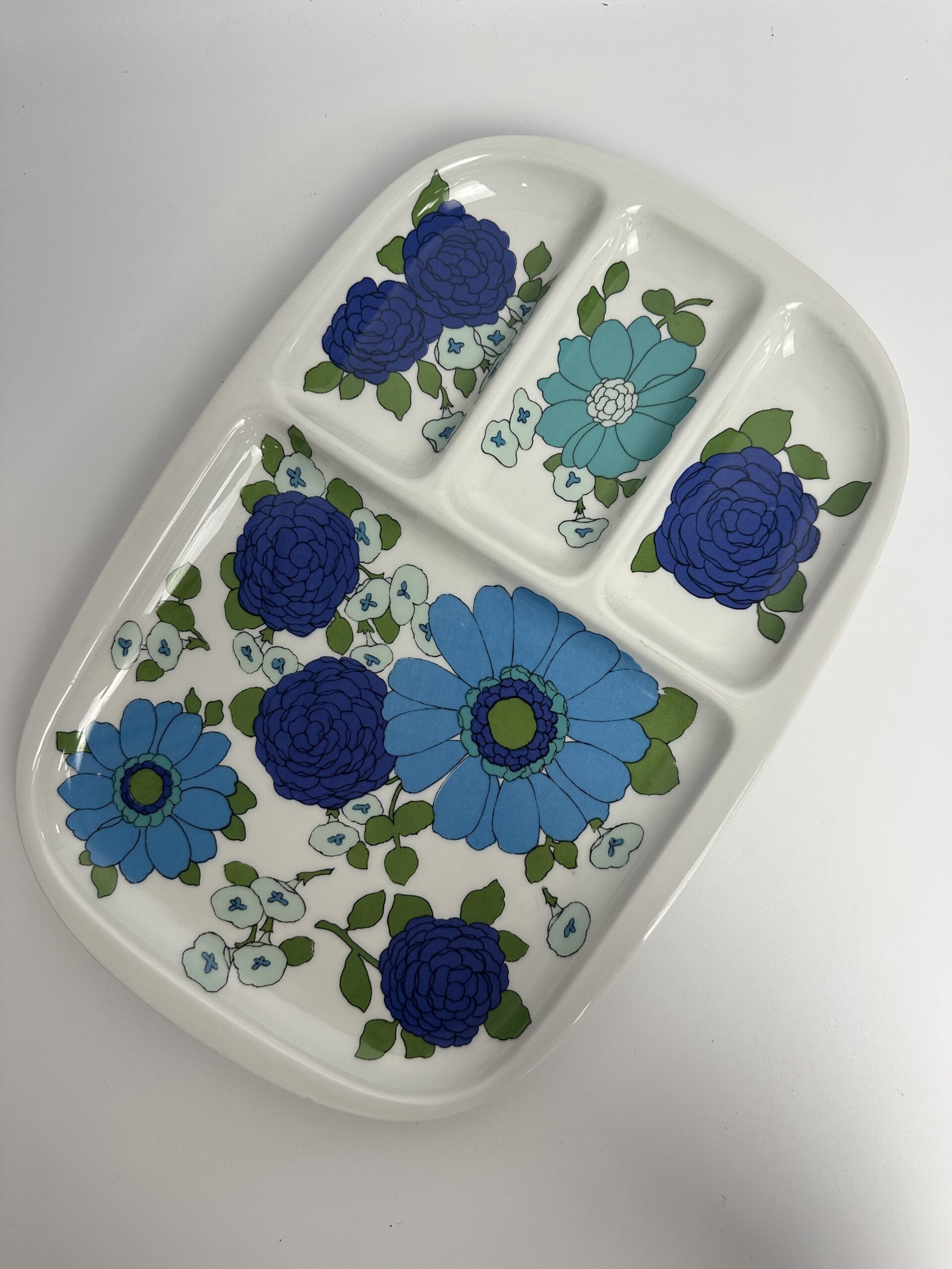 Assiette à compartiments vintage Pillivuyt Interlaken – Image 2