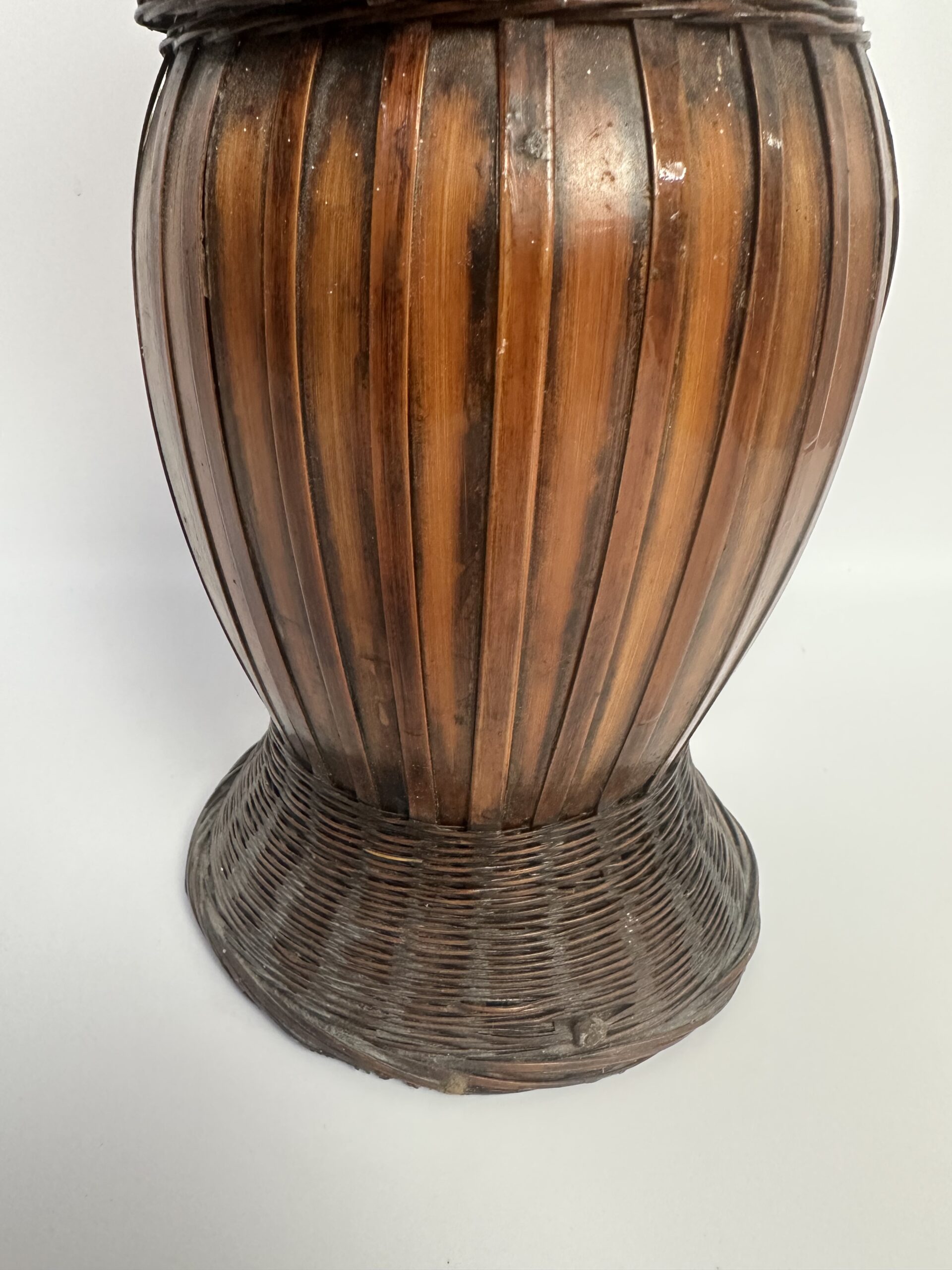 Ancien porte-bouteille vintage osier – Image 5