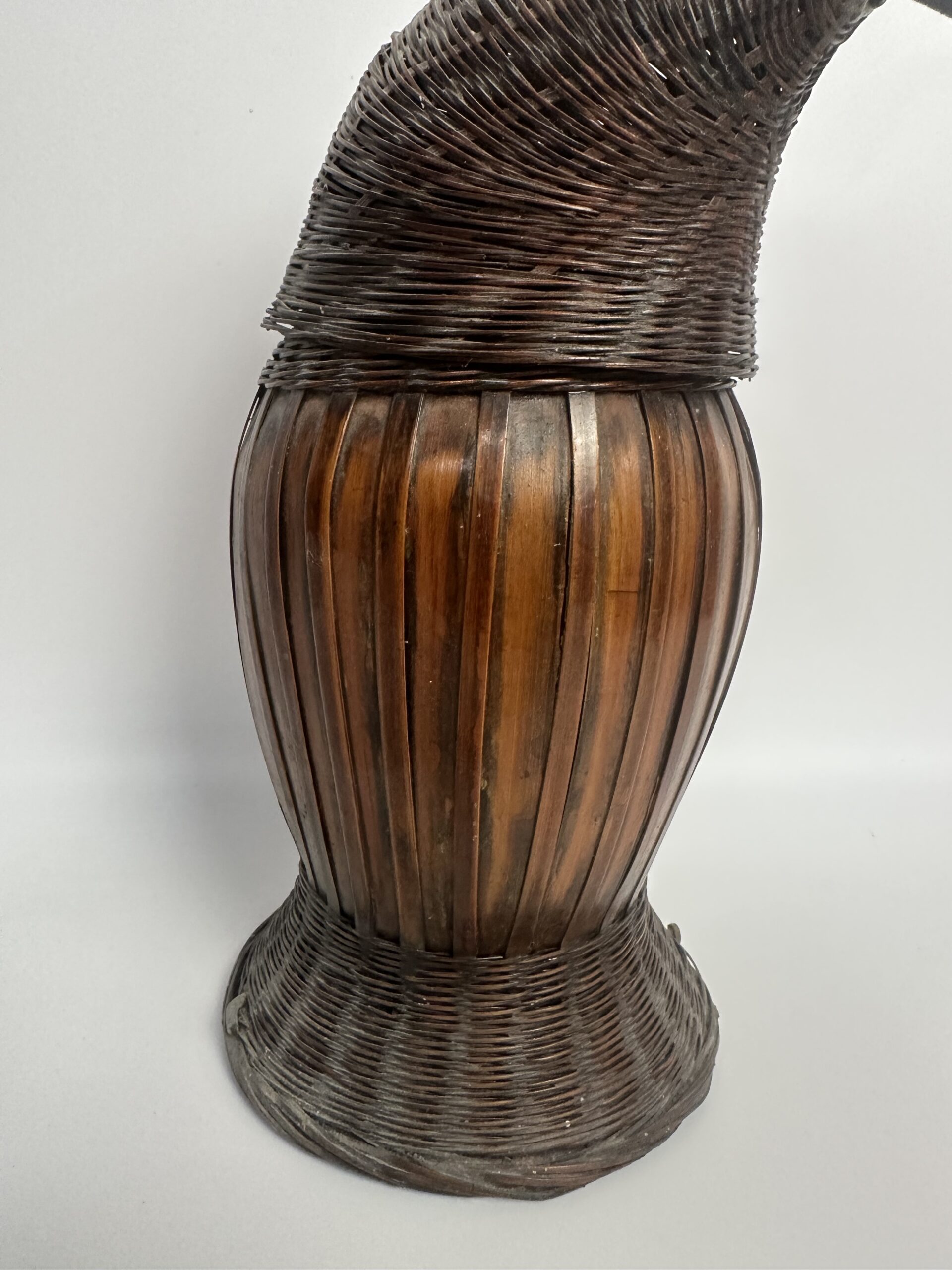 Ancien porte-bouteille vintage osier – Image 7