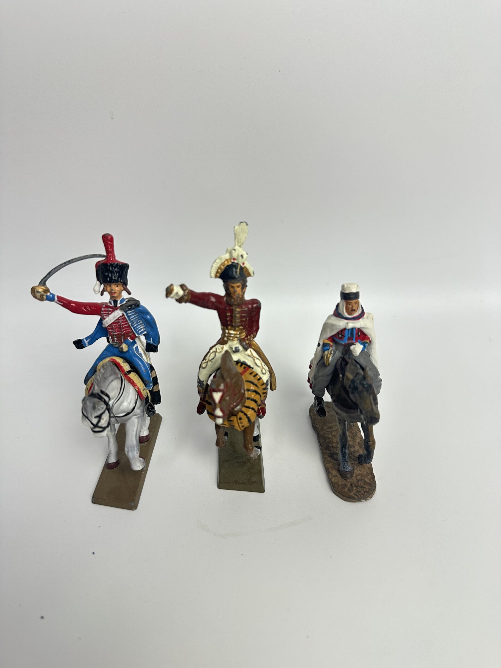 Lot de 14 figurines de soldats de collection – Image 2
