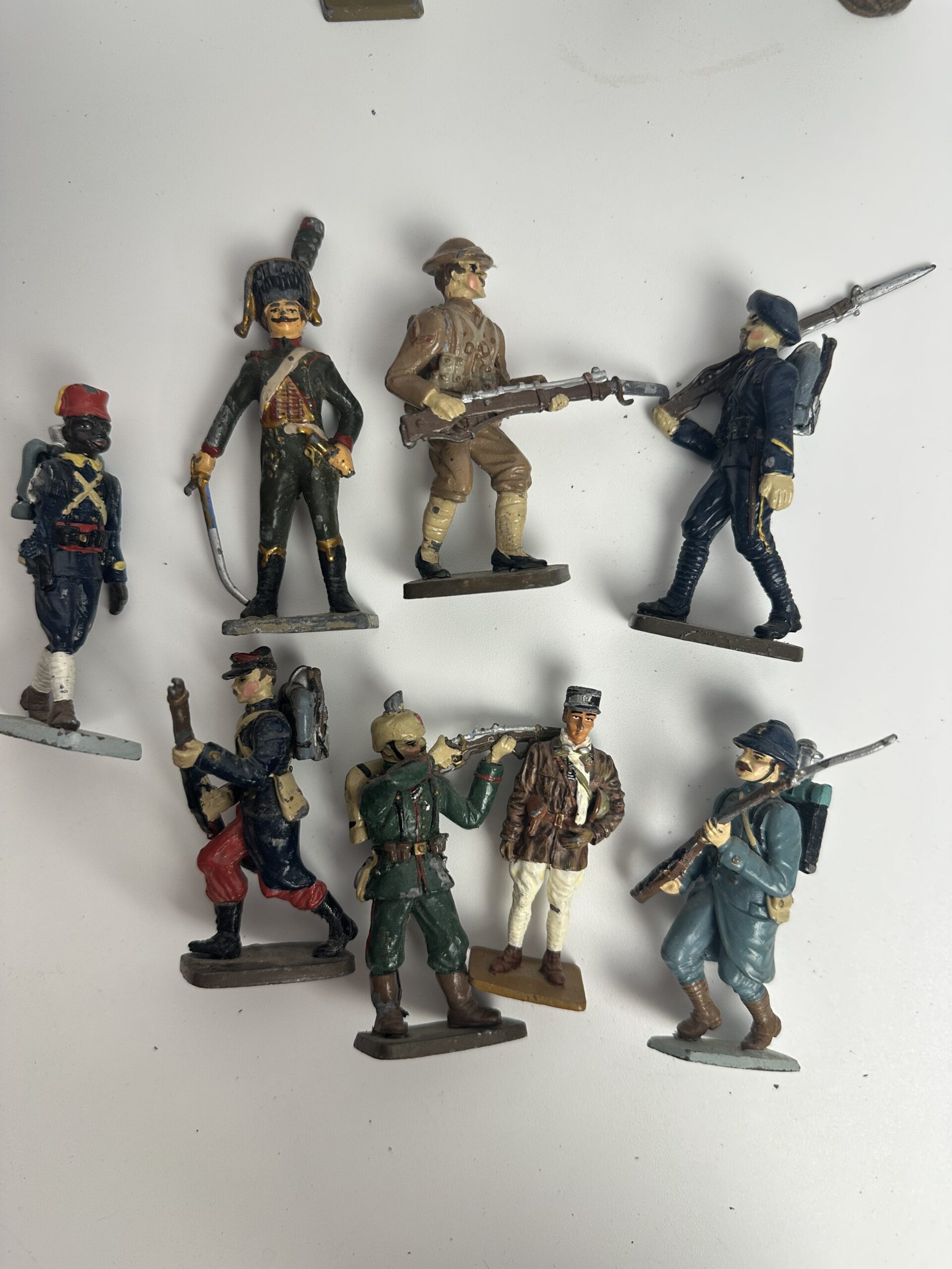 Lot de 14 figurines de soldats de collection – Image 7
